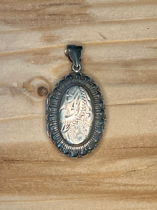 Embellished Engraved Oval Locket 925 Sterling Silver Pendant