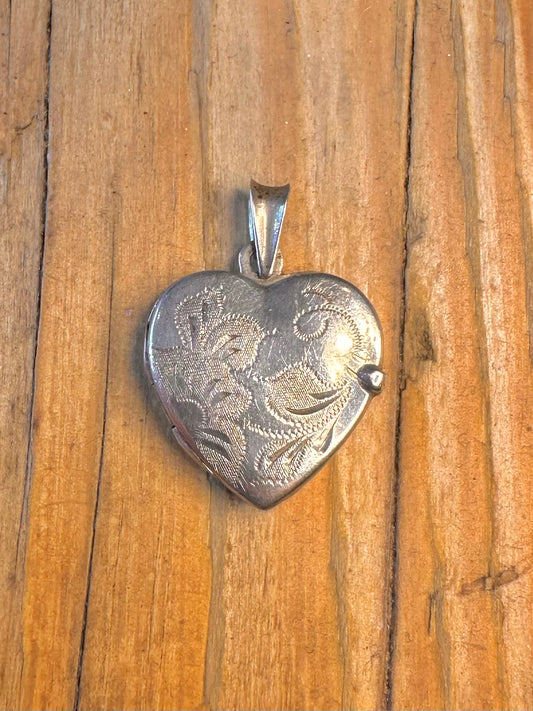 Heart Floral Engraved Locket 835 Silver Pendant