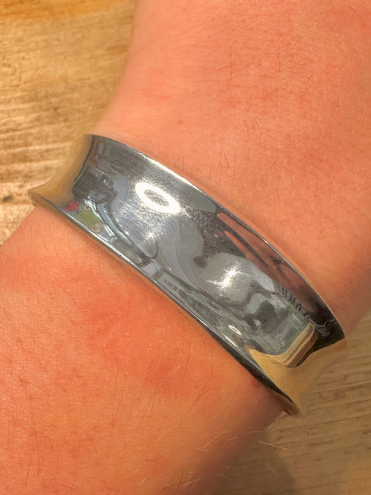 Abstract Curved 925 Silver Cuff Bangle