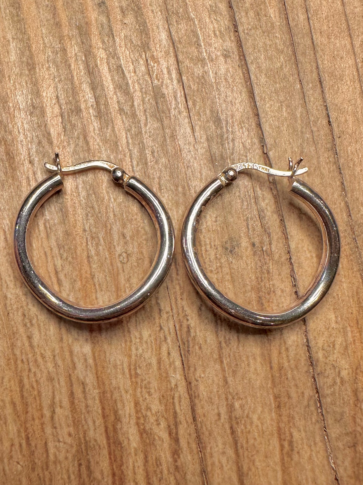 Modern Wavy Hoops 925 Sterling Silver Earrings