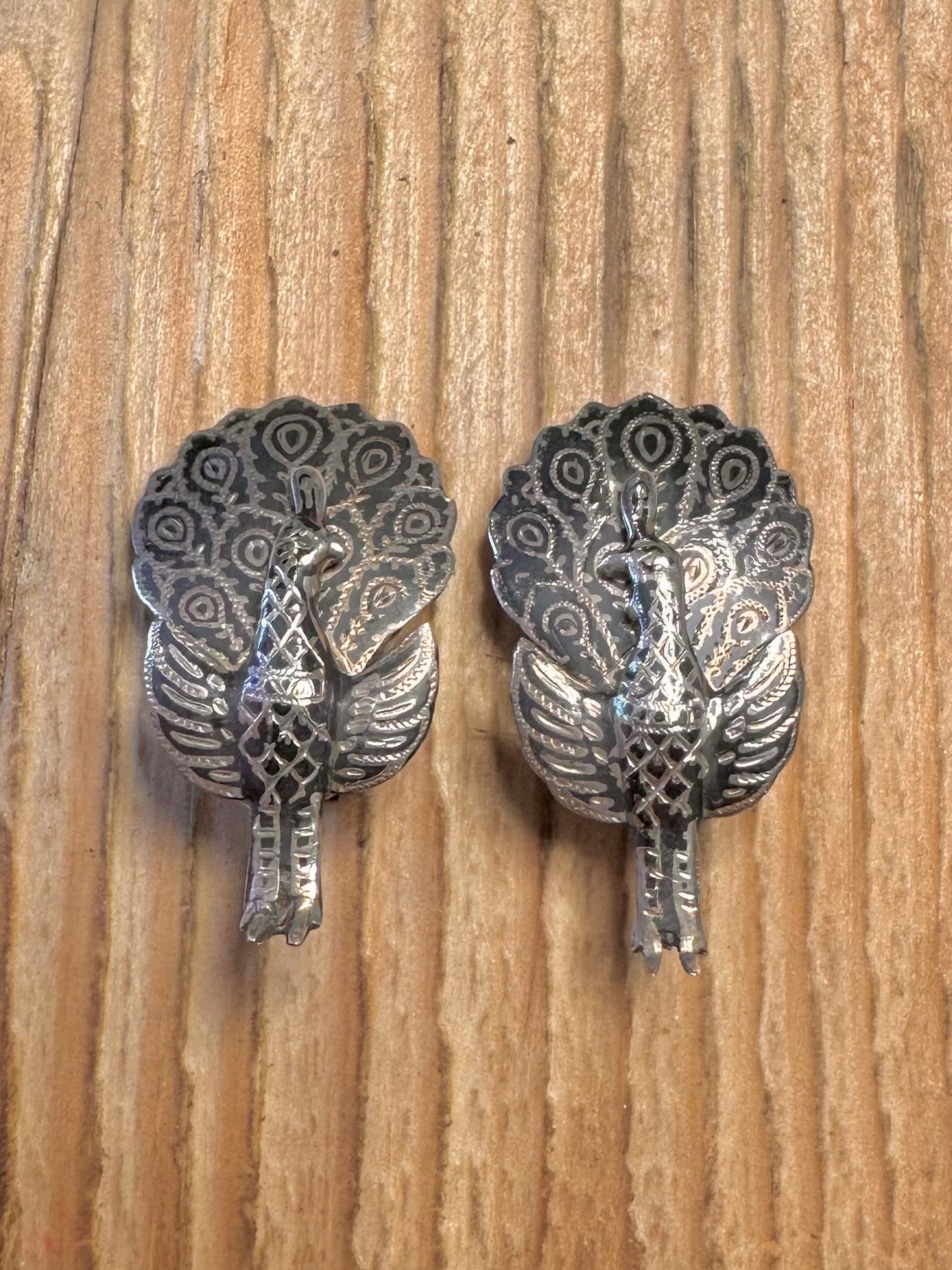 Vintage Siam Black Enamel Peacock Clip On 925 Sterling Silver Earrings