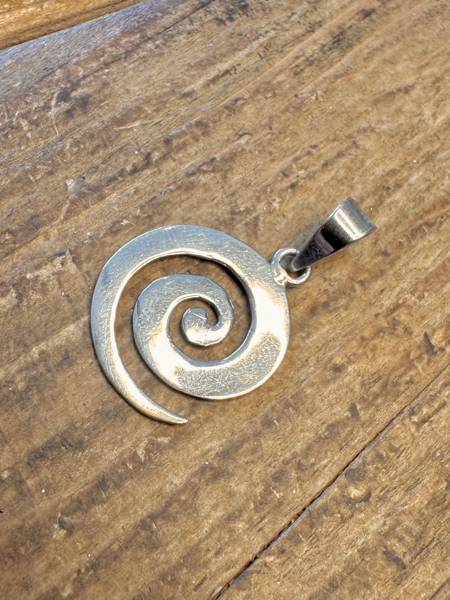 Swirl 925 Sterling Silver Pendant
