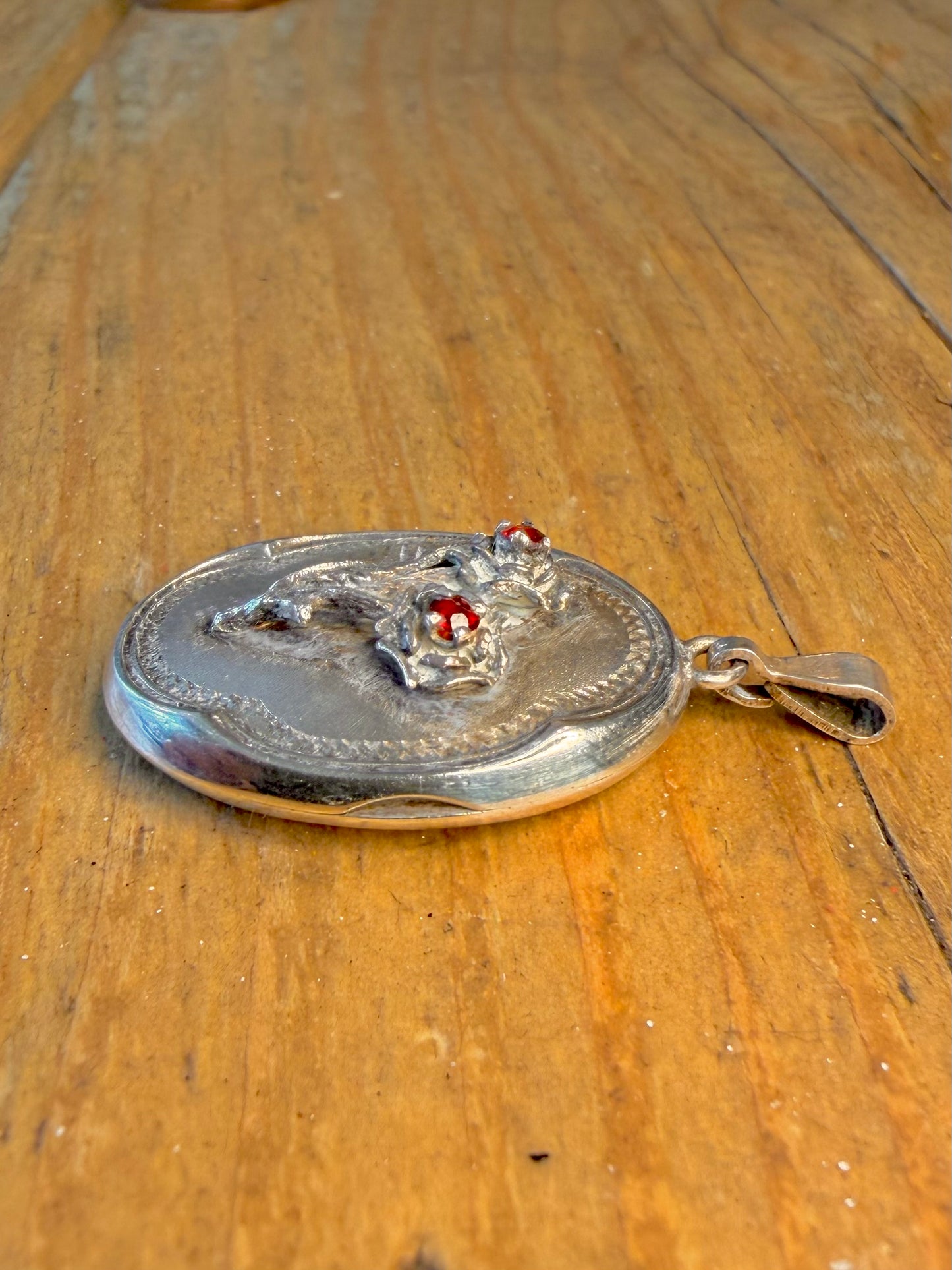 Red Stone Rose Oval Locket 925 Sterling Silver Pendant