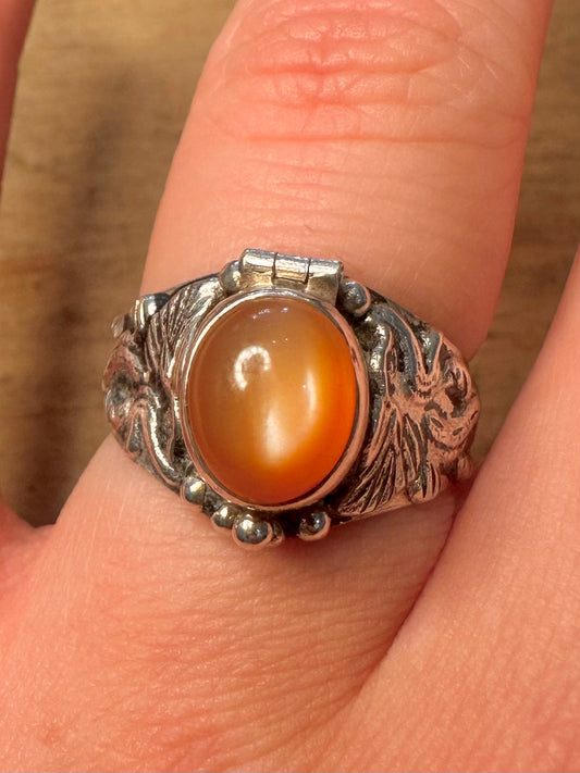 Vintage Carnelian Poison Ring Engraved 925 Silver Size Q1/2 Ring