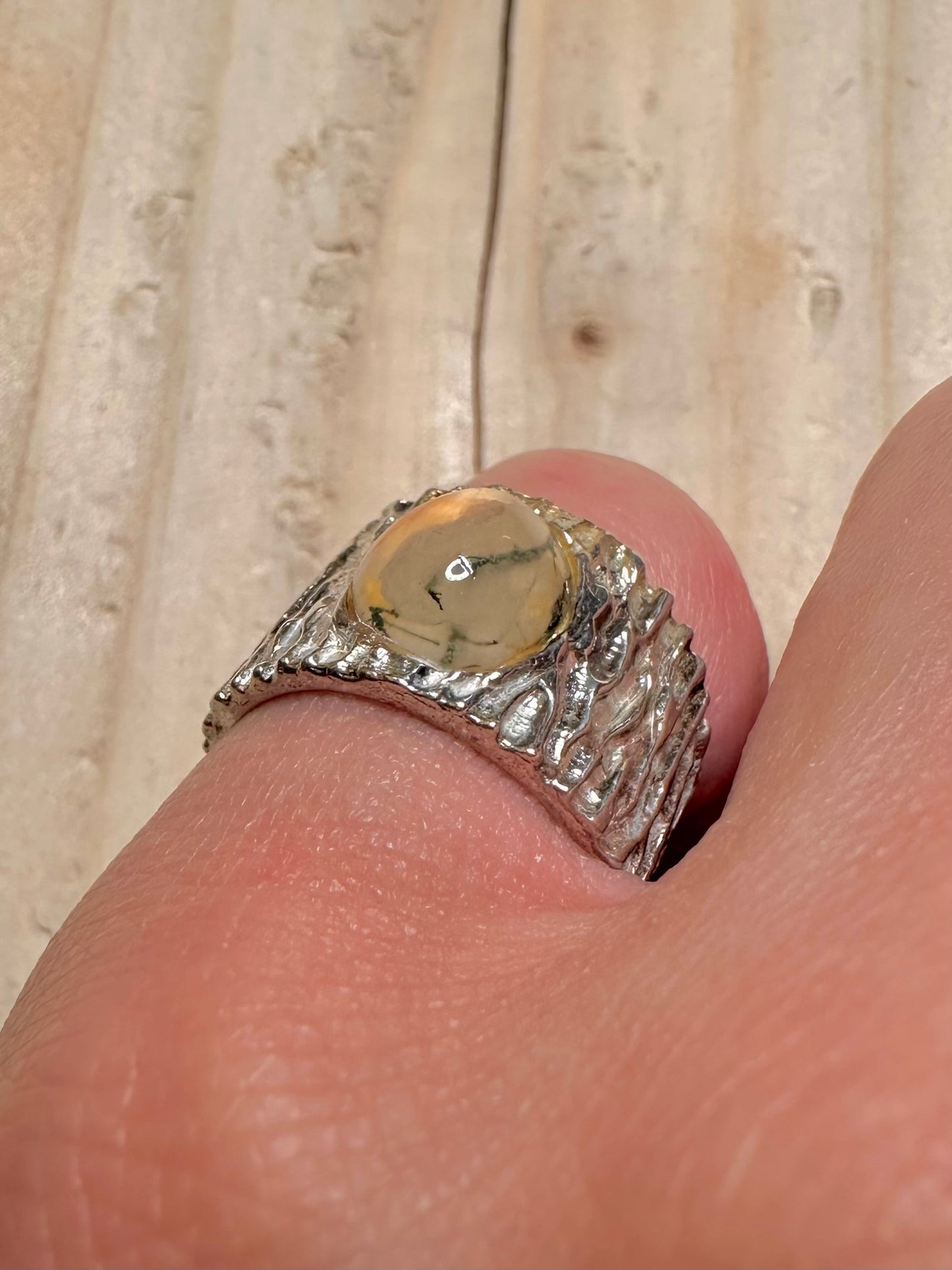 Moss Agate Bark Effect 925 Sterling Silver Size J Ring