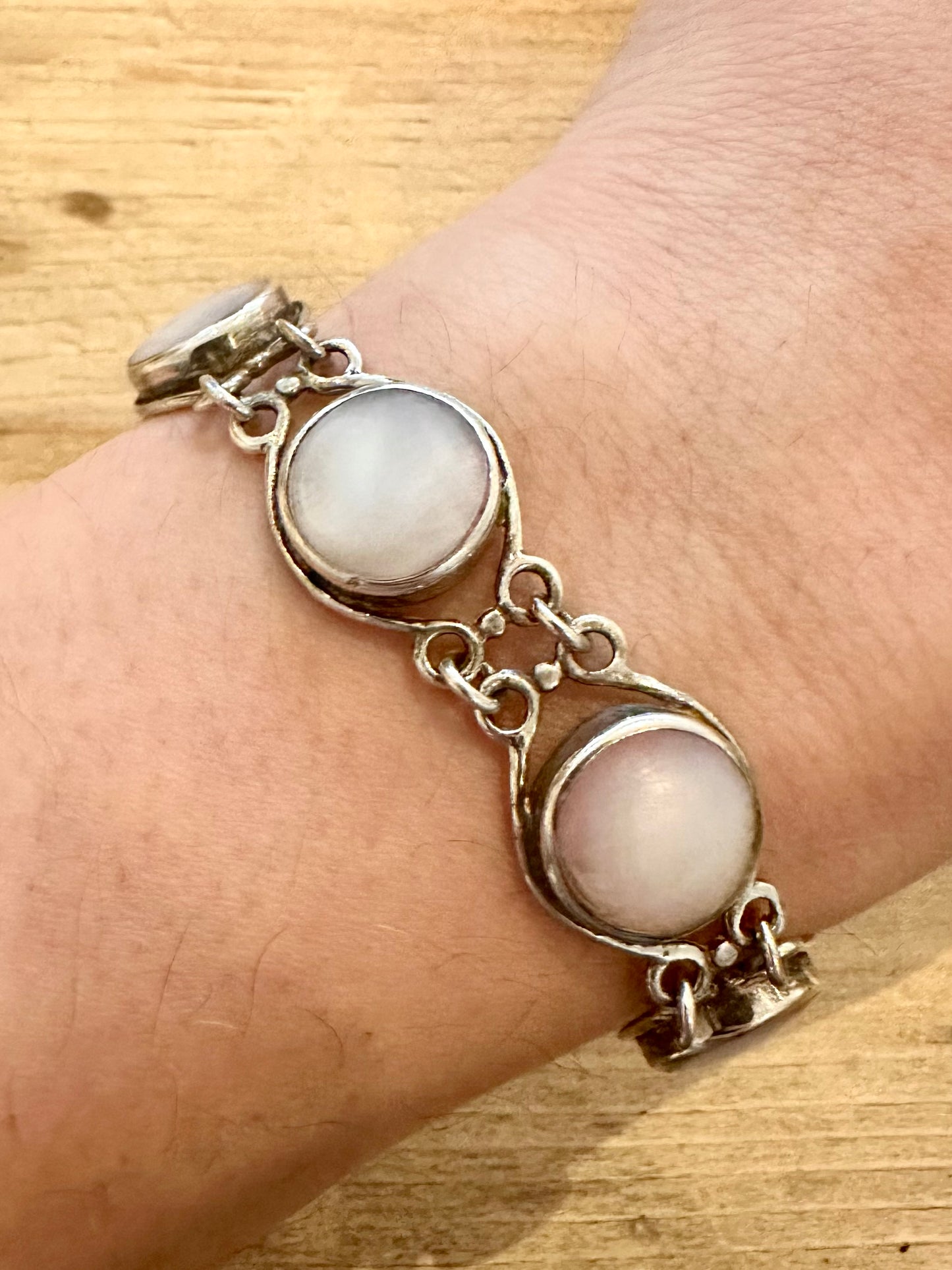 Vintage Oval Mother of Pearl 925 Silver 7.5 inch Bracelet