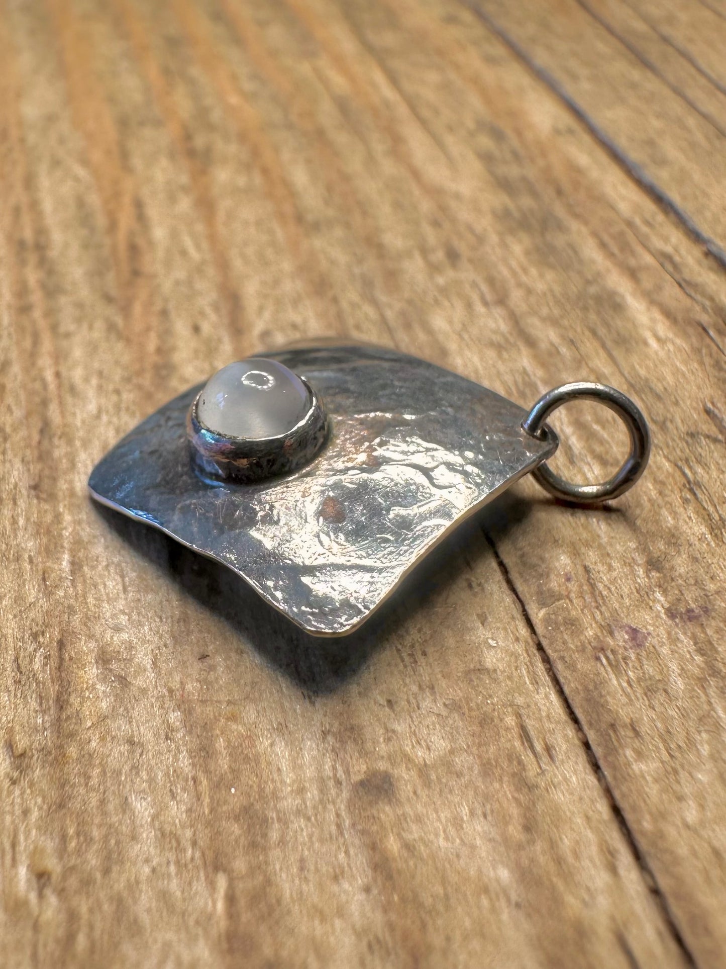 Abstract 2008 Hammered White Stone 925 Sterling Silver Pendant