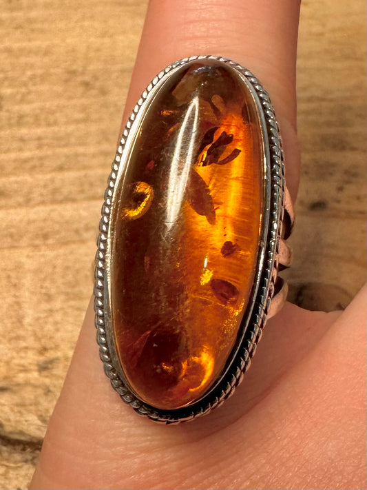 Vintage Large Amber Oval 925 Silver Size K1/2 Ring