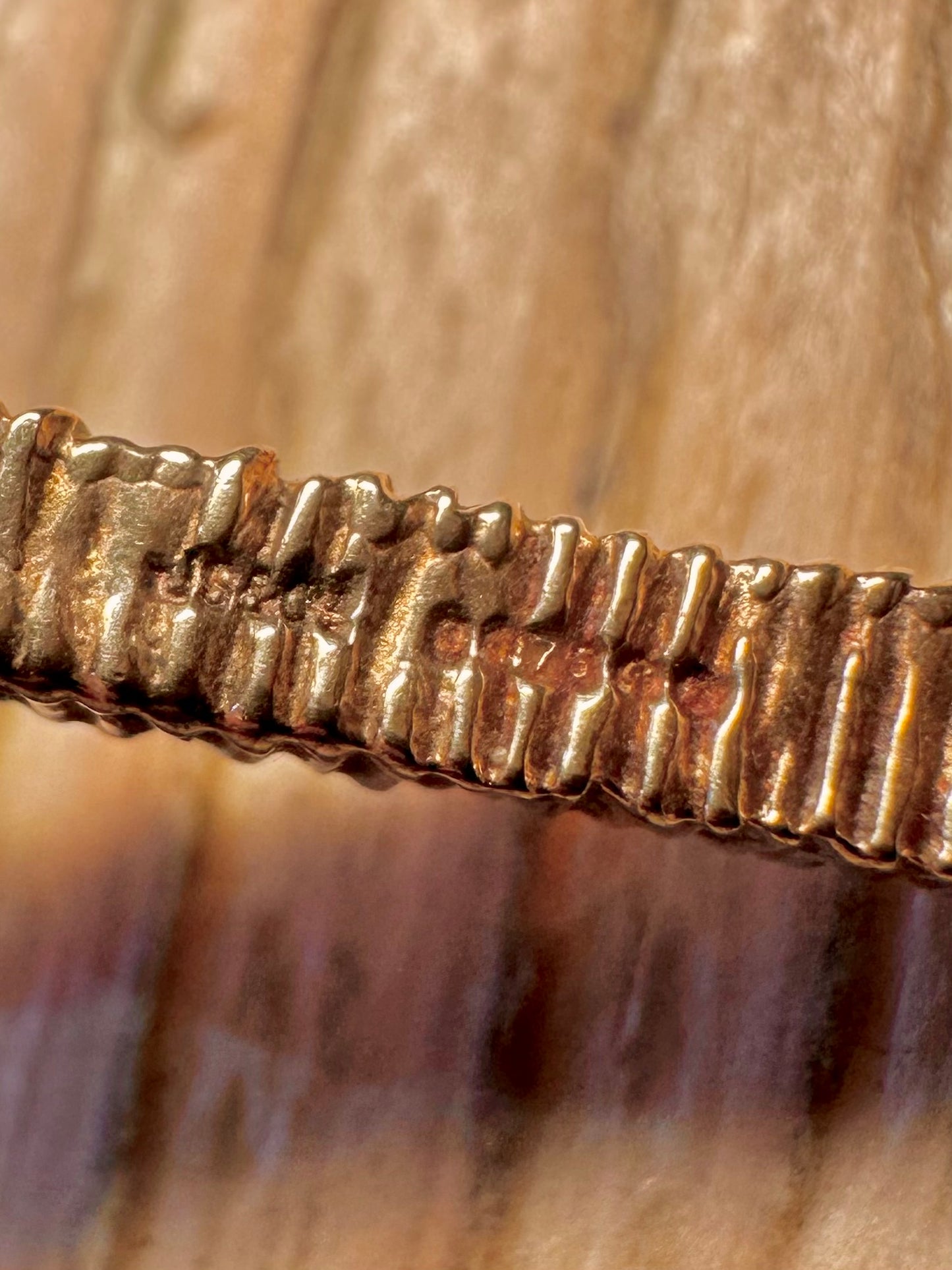 Vintage 1962 9ct Gold Bark Effect Cross Pendant