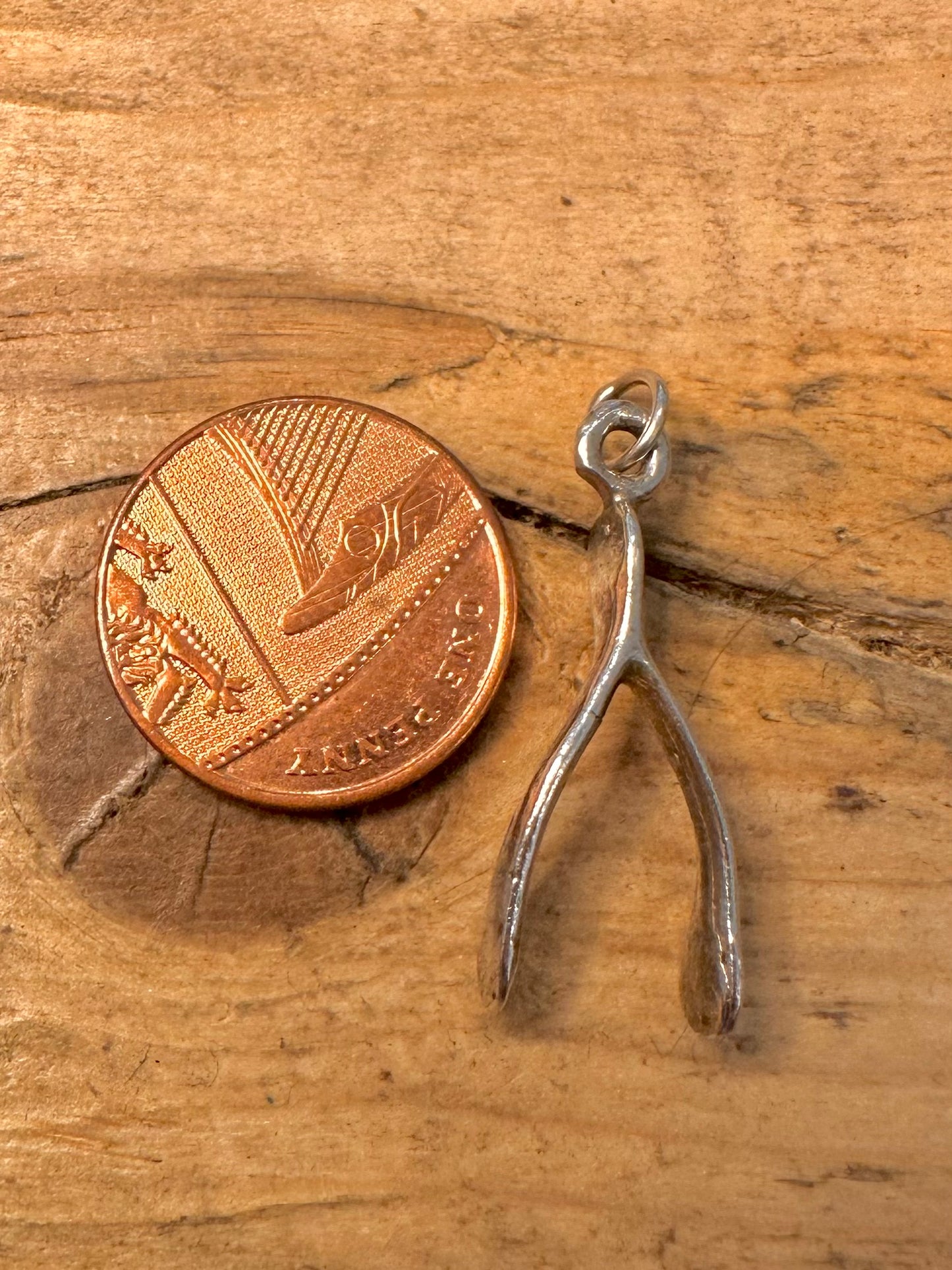 Vintage Wishbone 925 Silver Pendant