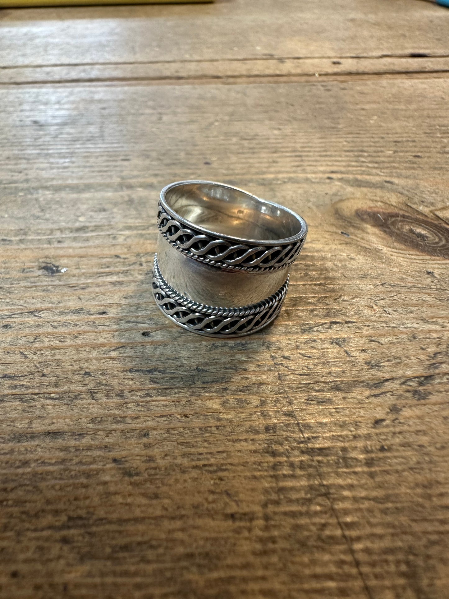 Vintage Tribal Band 925 Silver Size T Ring