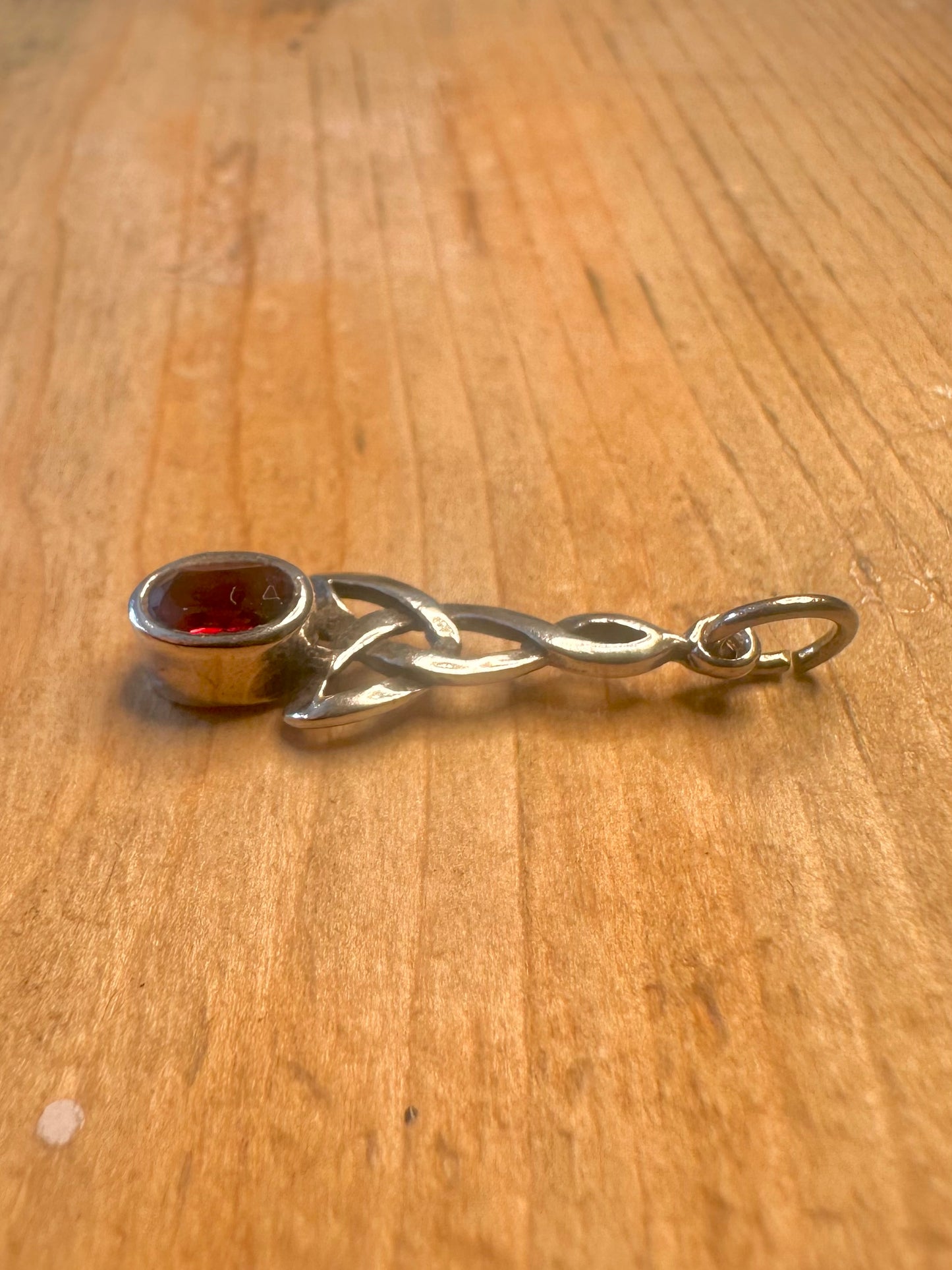 Celtic Garnet Red Stone 925 Sterling Silver Pendant