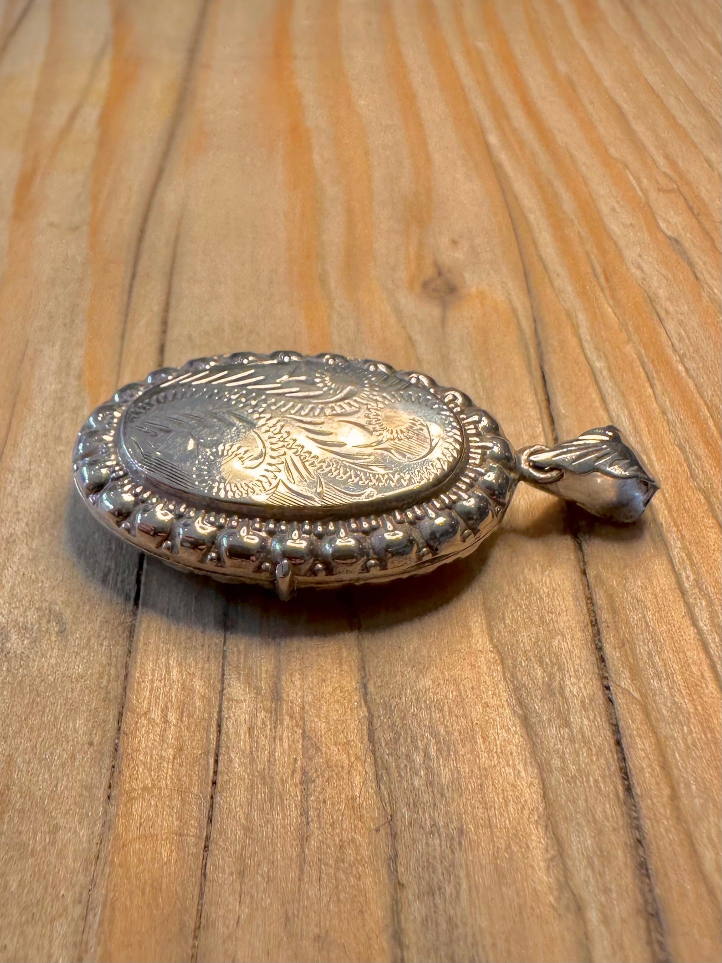 Vintage Victorian Style Engraved Locket 925 Silver Pendant