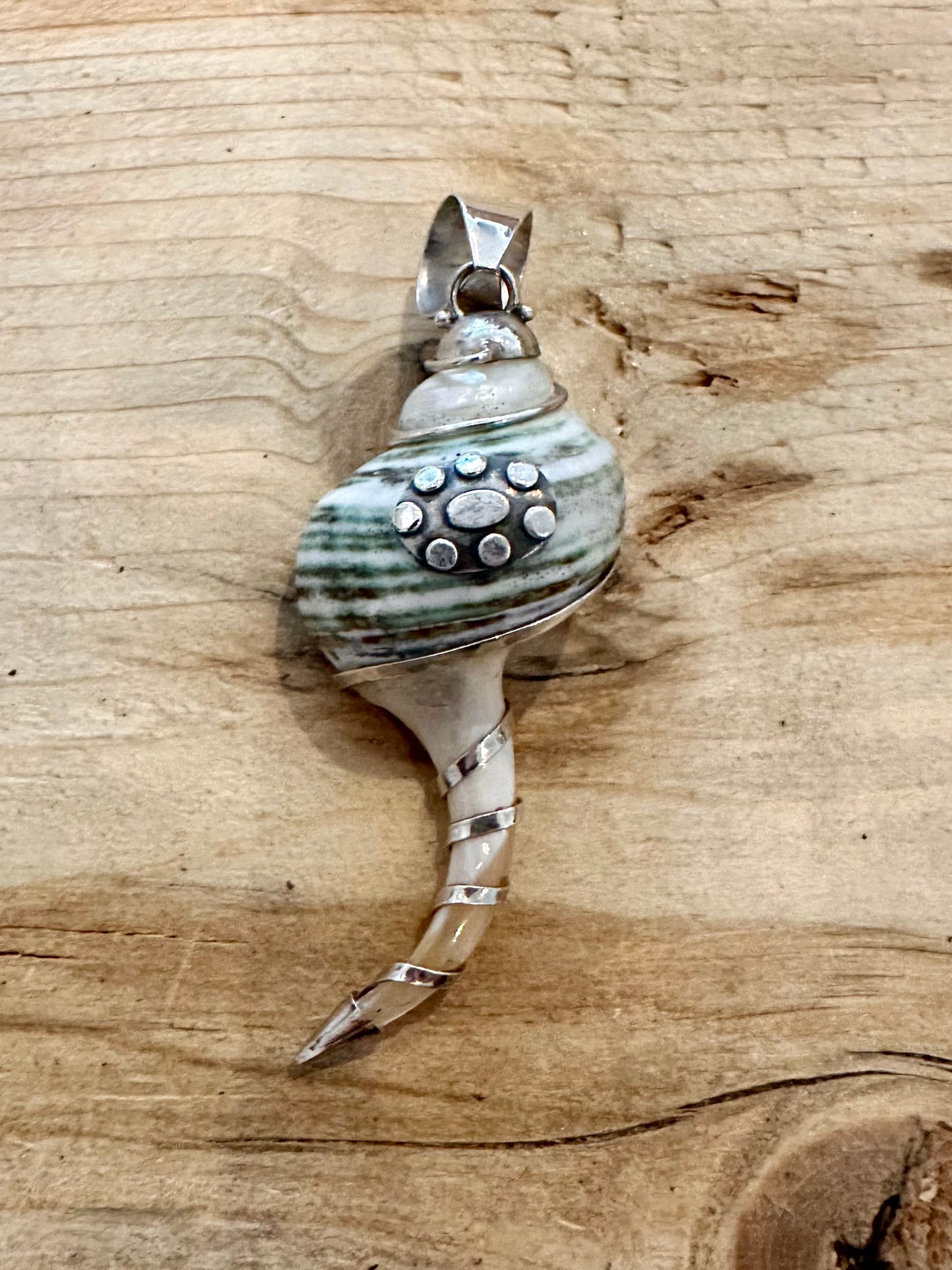 Vintage Natural Sea Shell 925 Silver Pendant