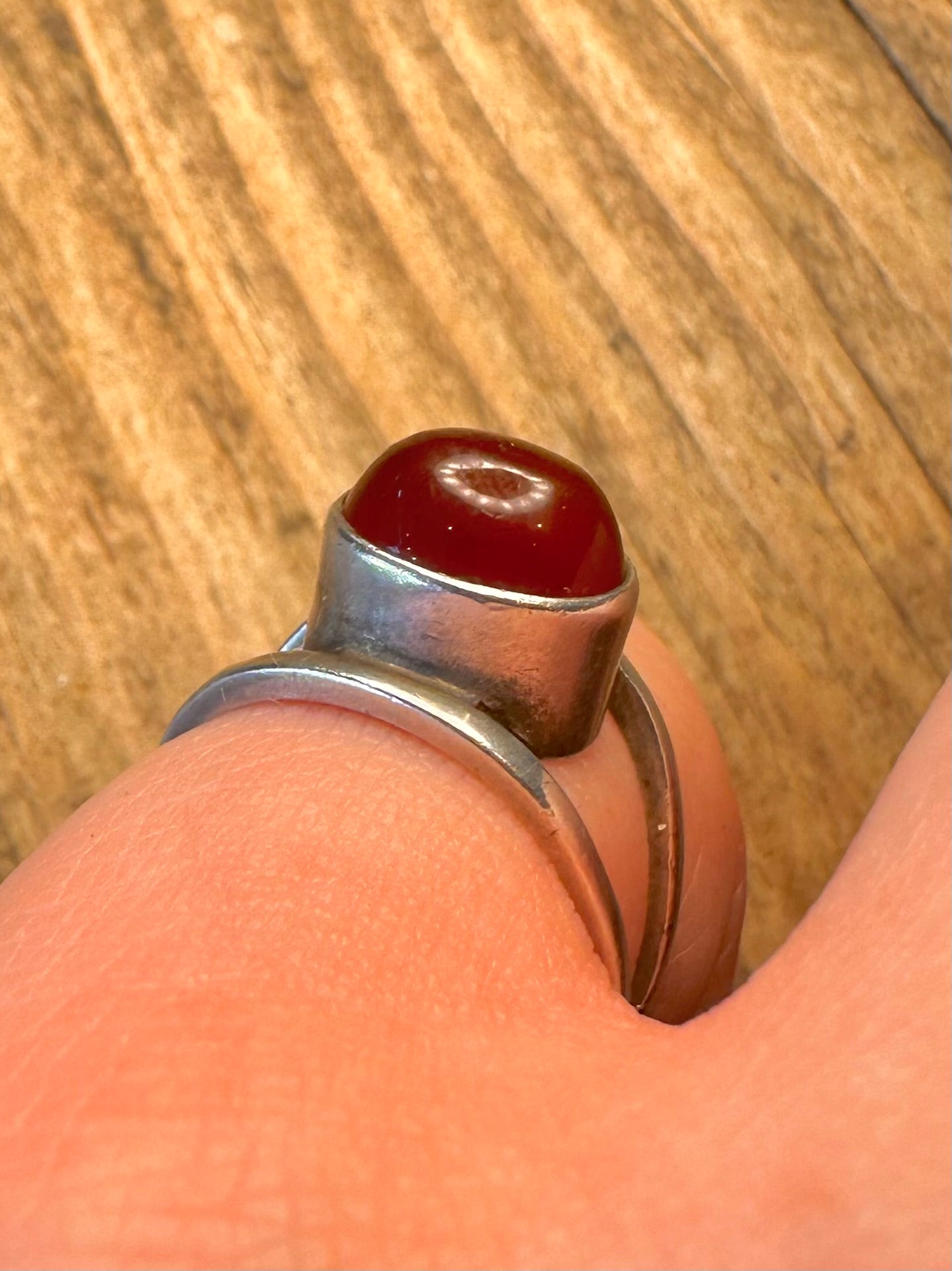 Karneol-Ring mit geteilter Ringschiene aus 925er Sterlingsilber, Größe K