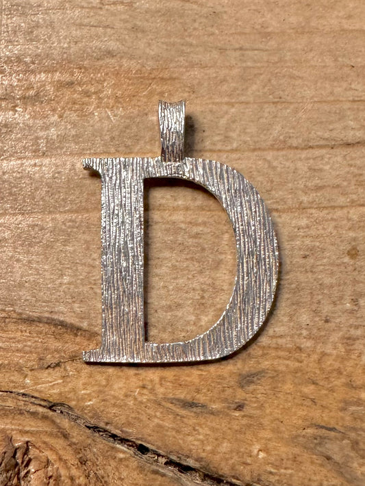 Vintage 1975 Bark Effect D Letter 925 Silver Pendant