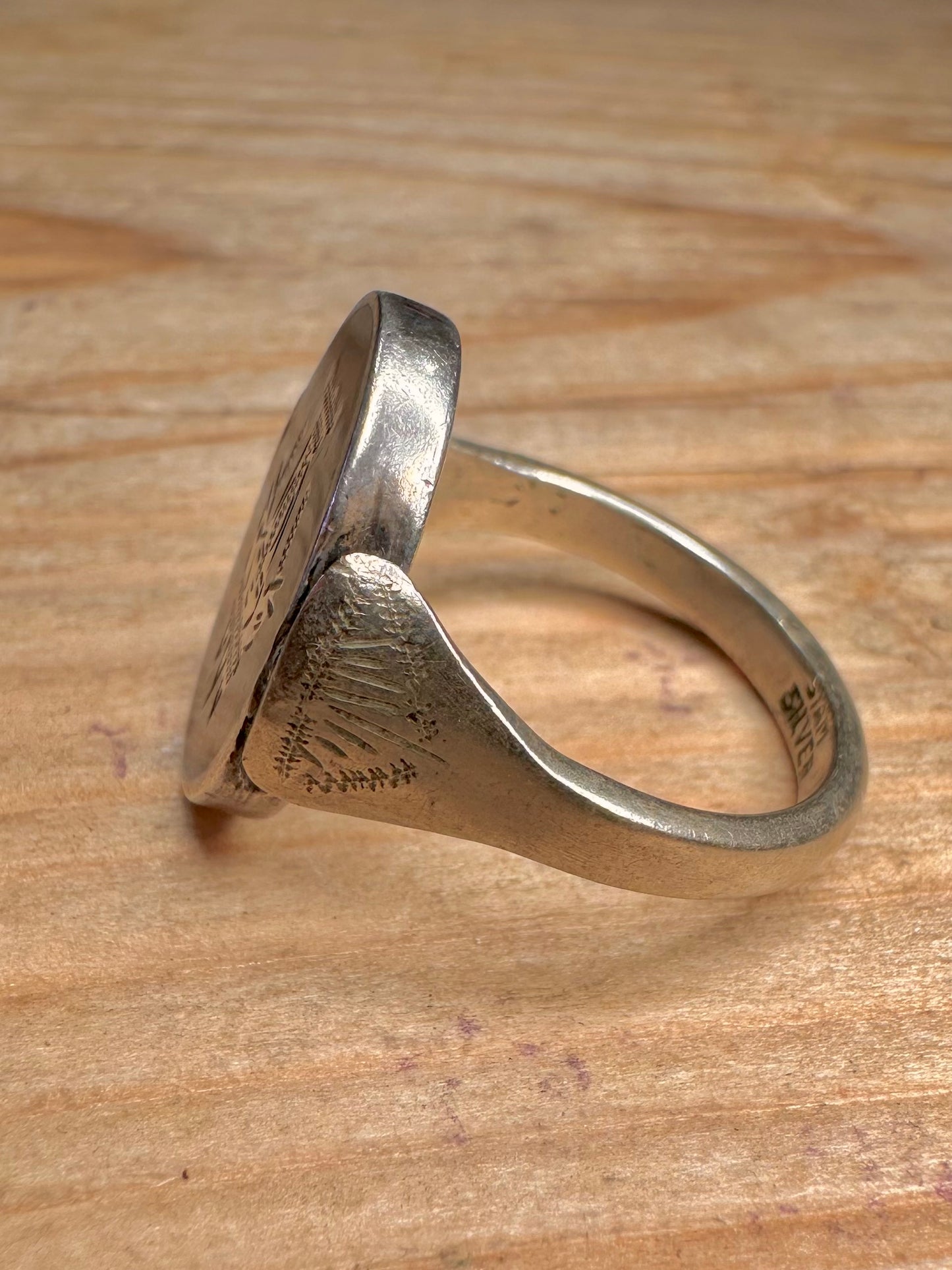 Vintage Siam Black Enamel Rotating Face 925 Sterling Silver Size T Ring