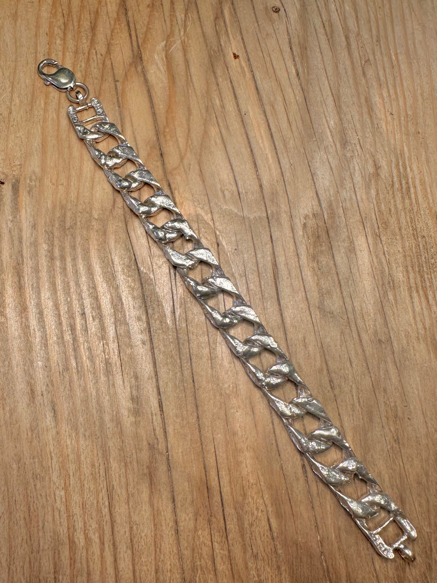 Vintage Textured Curb Chain 925 Sterling Silver 8.6 inch Bracelet