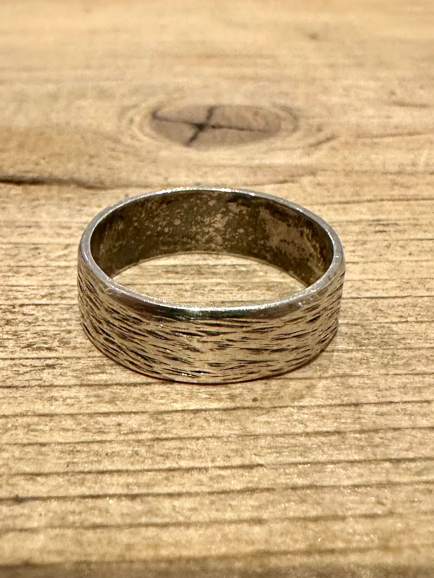 Vintage Bark Effect Band 925 Silver Size P Ring