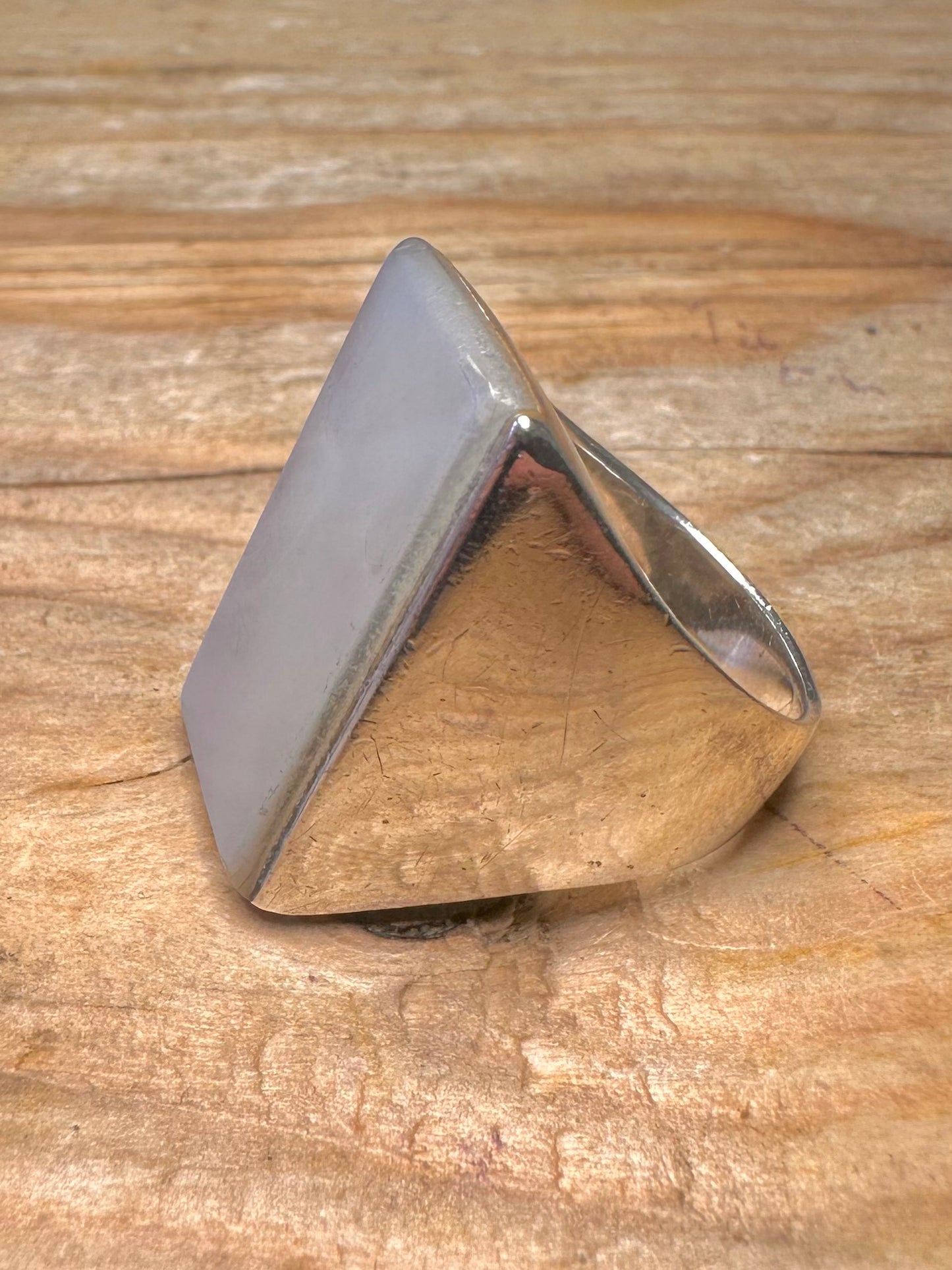 Modernist Mother of Pearl Rectangle 925 Sterling Silver Size O Ring