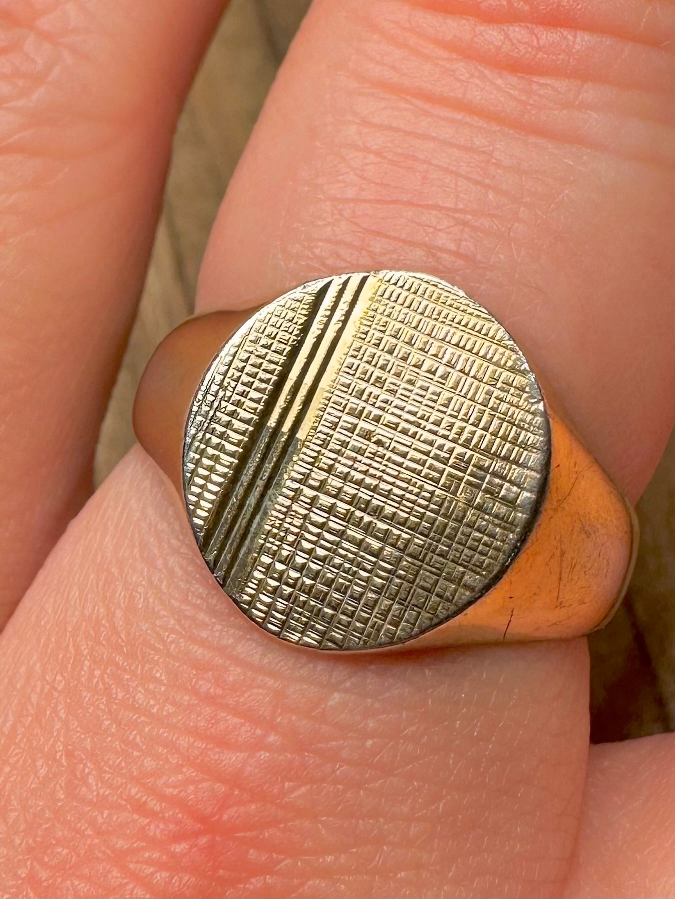 Vintage 1969 Textured Signet Gold on 925 Sterling Silver Size U Ring