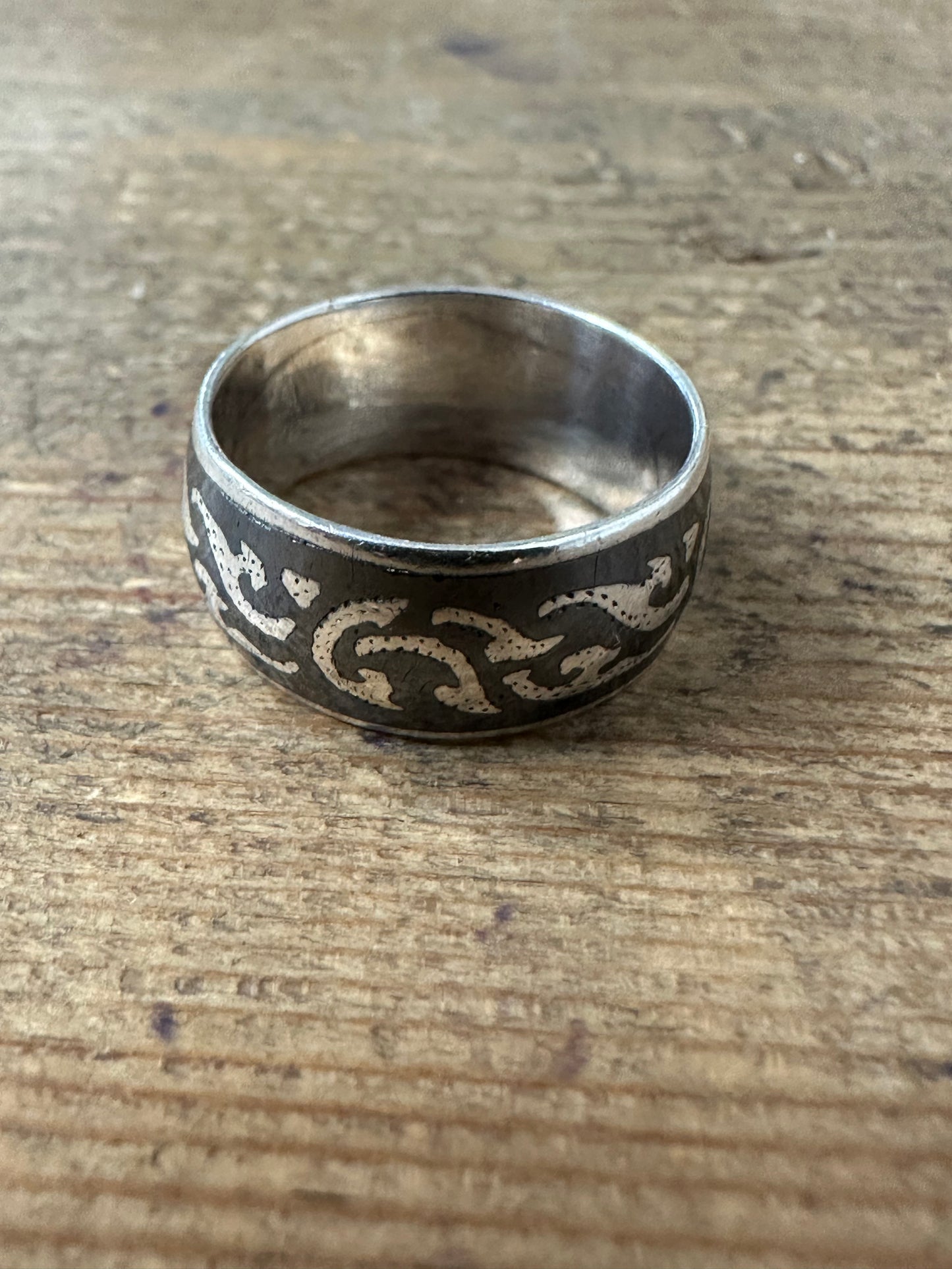 Vintage Siam Black Enamel Band 925 Silver Size M Ring