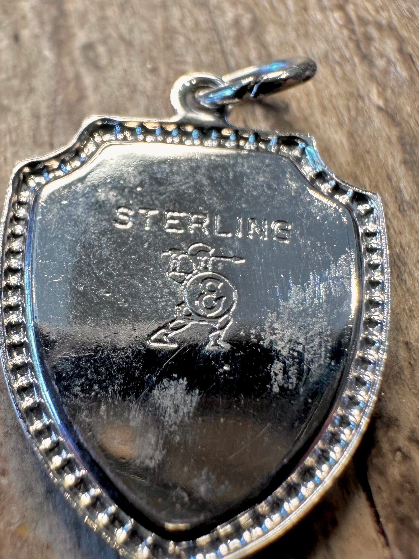 Queen Mary Long Beech Shield 925 Sterling Silver Charm Pendant