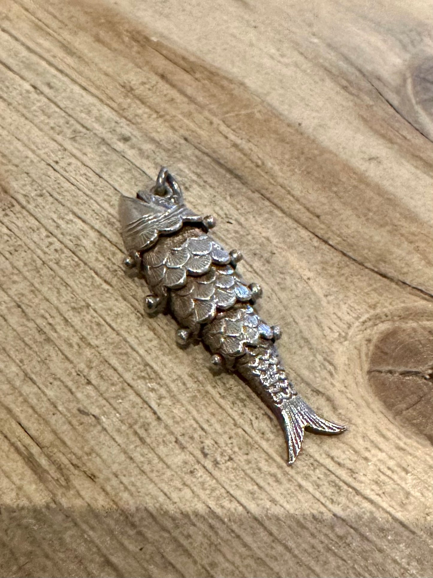 Vintage Articulated Moving Fish 925 Silver Pendant