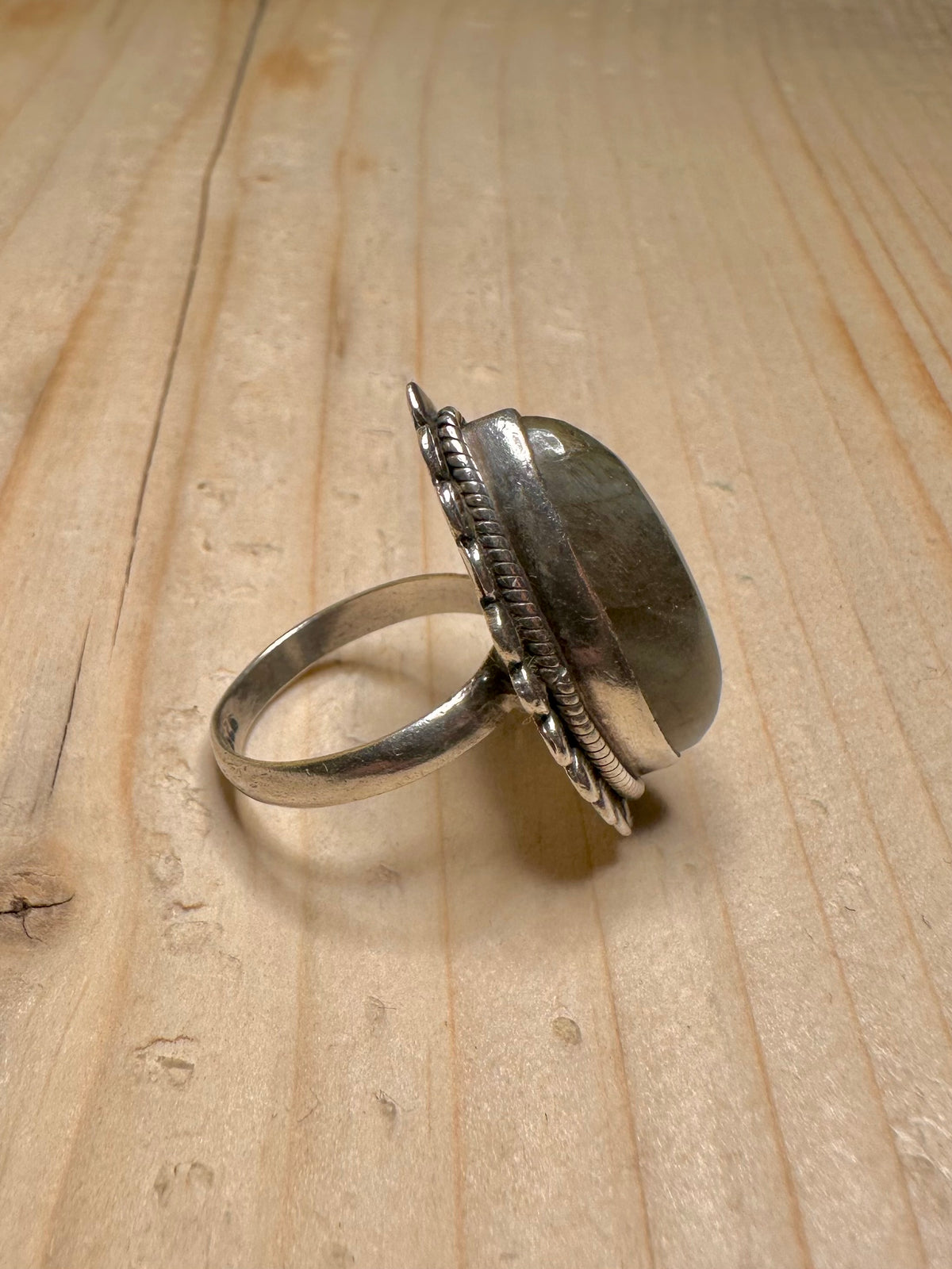 Large Labradorite Oval 925 Sterling Silver Size O Ring
