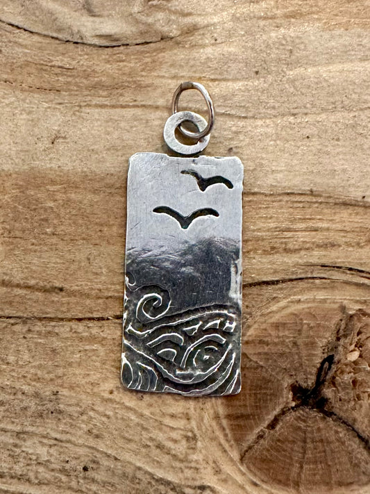 Vintage Engraved Birds and Sea Rectangle Hallmarked 925 Silver Pendant