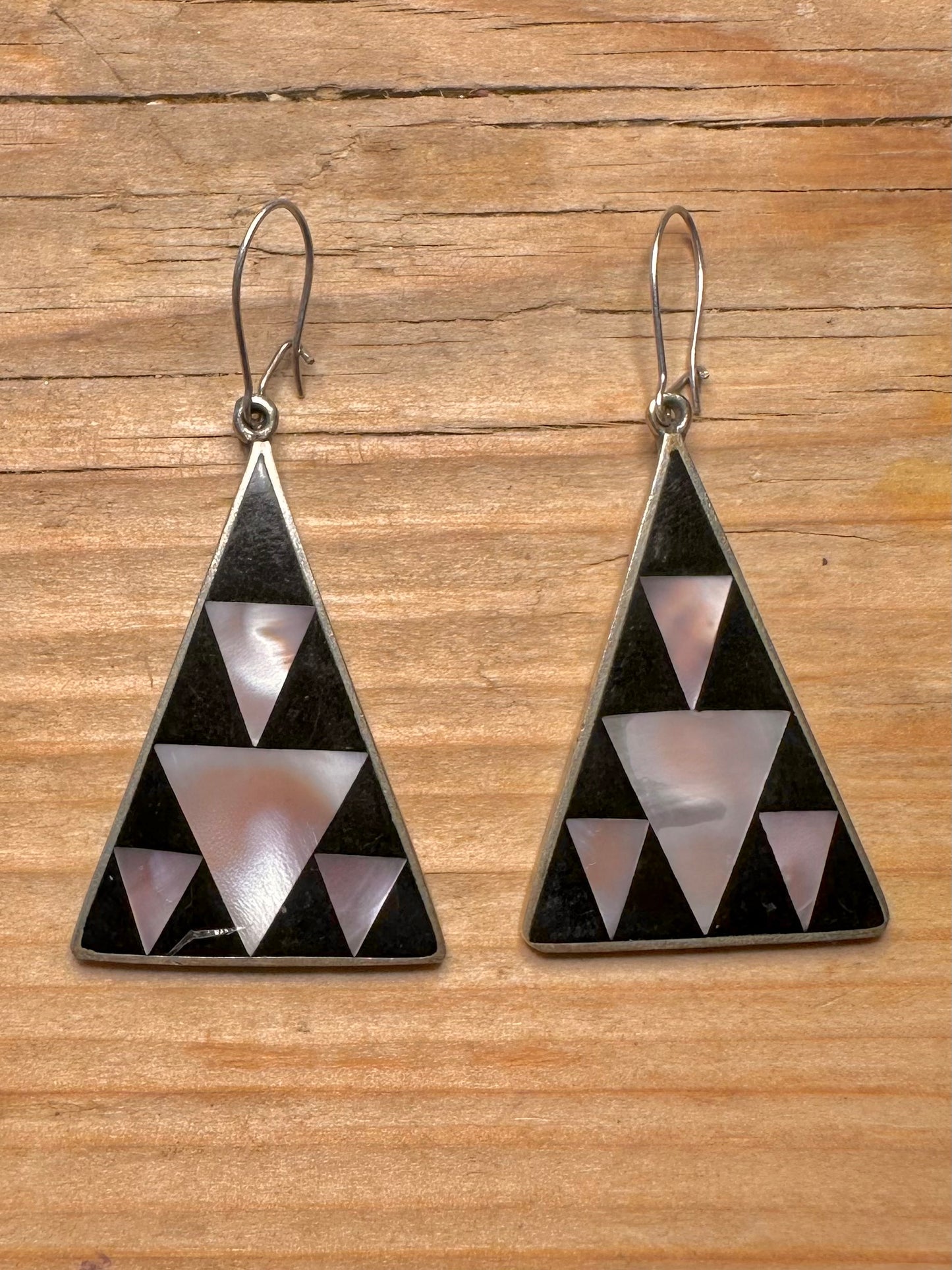 Vintage Art Deco Perlmutt und Rosa Muschel Alpaka Mexiko Ohrringe