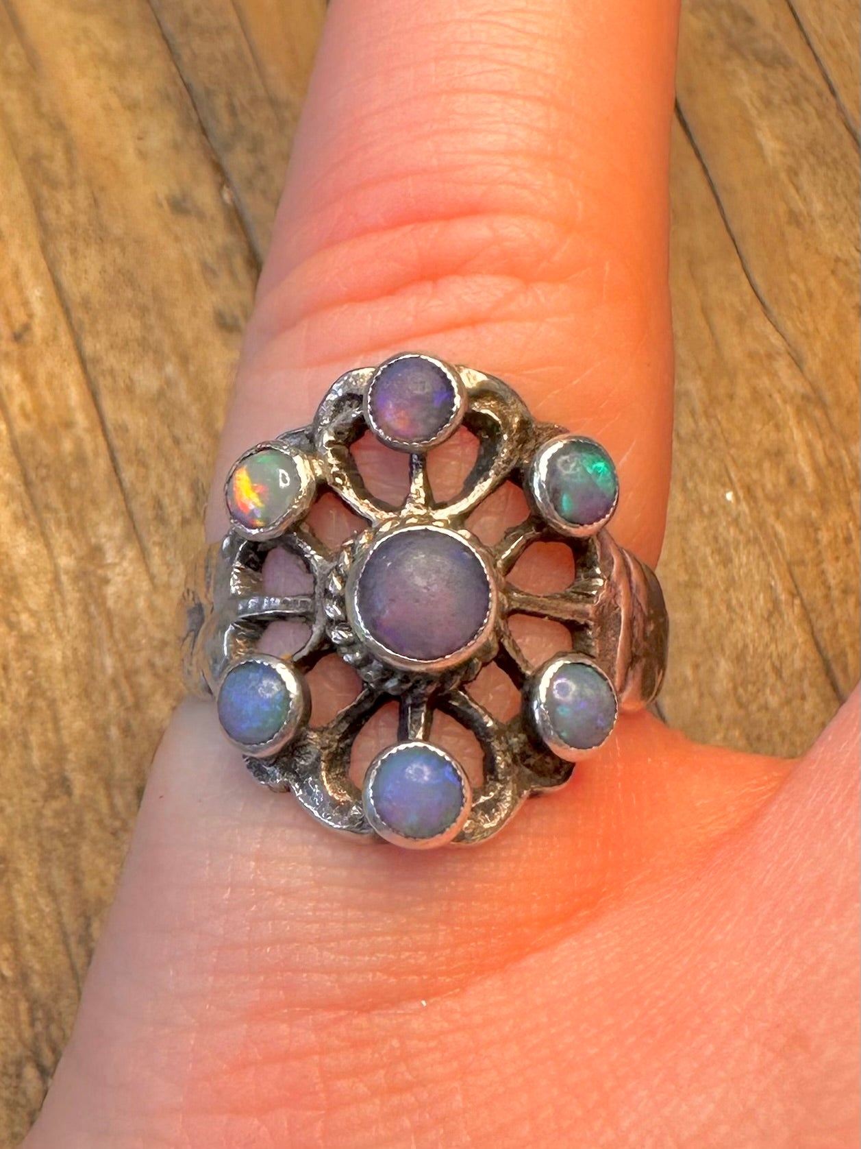 Opal-Blumen-Cluster aus England, 925er Sterlingsilber, Ringgröße M1/2