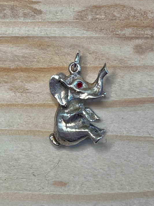 Small Sitting Heavy Garnet Eyed Elephant 925 Sterling Silver Pendant