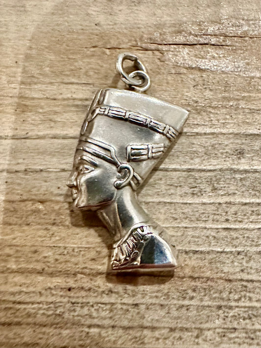 Vintage Nefertiti Large Head 925 Silver Pendant