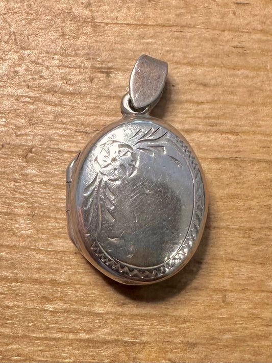 Vintage Engraved Oval 925 Silver Locket Pendant