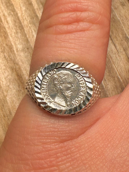Vintage Maximilian Sovereign Style 925 Sterling Silver Size M1/2 Ring