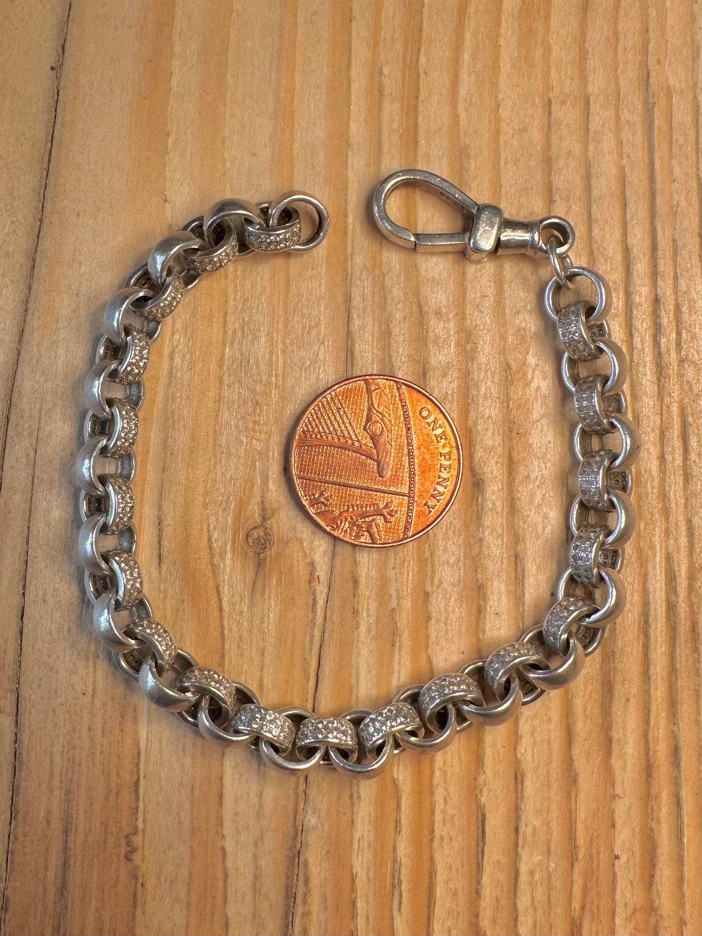 Vintage CZ Stone Chunky Belcher 925 Sterling Silver 7.8 inch Bracelet