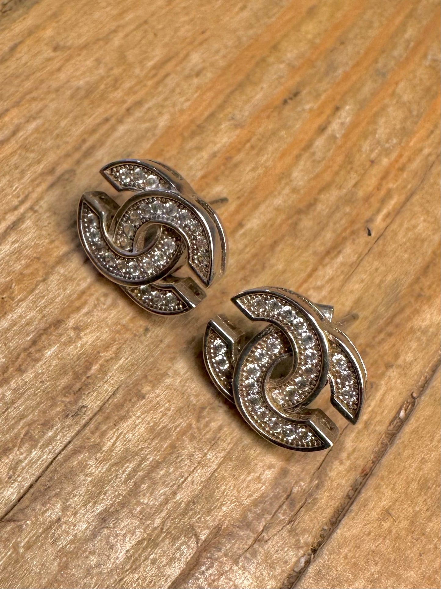 Ohrringe im Vintage-Channel-Stil mit Zirkonia-Steinen aus 925er Sterlingsilber