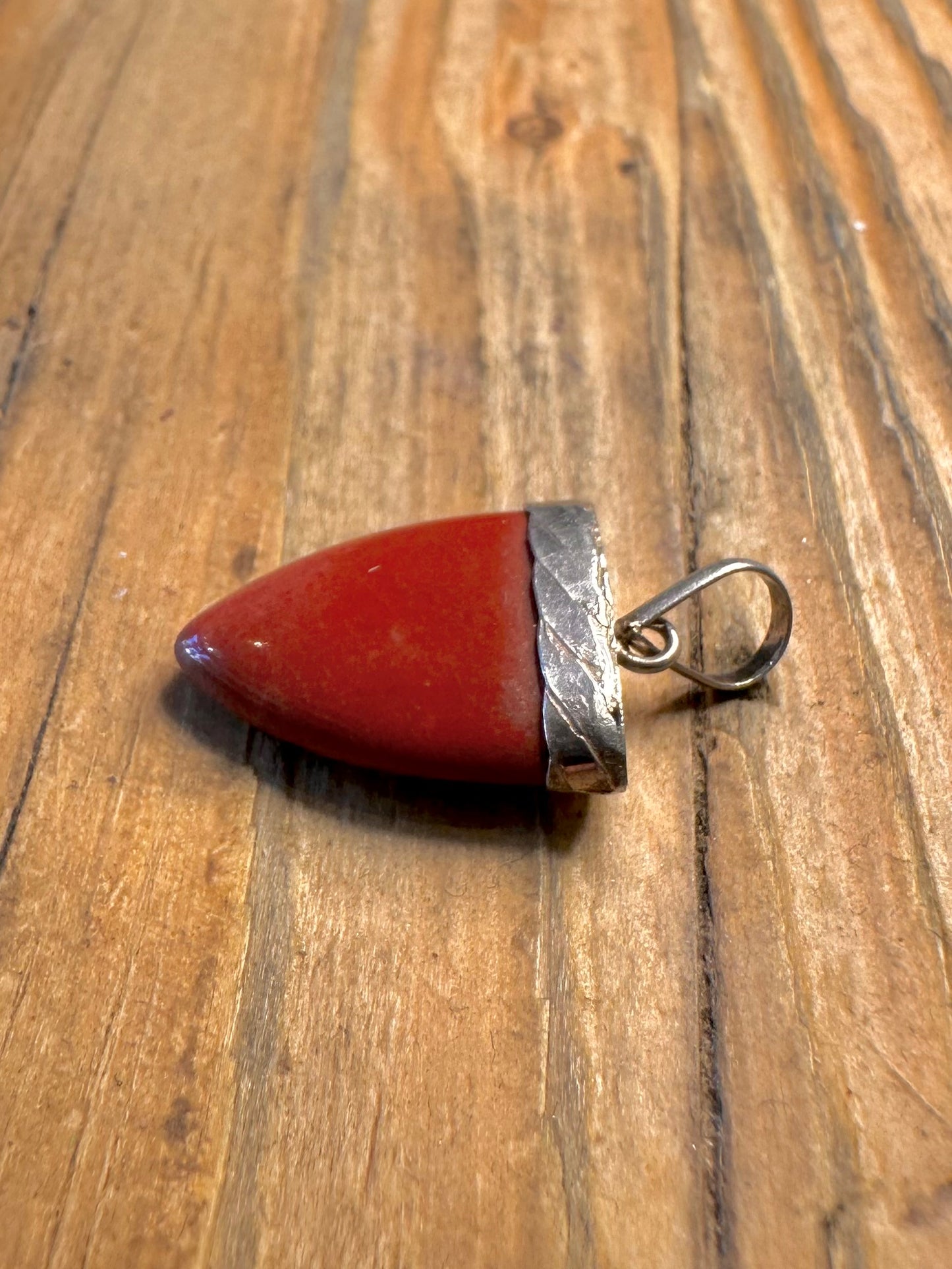Polished Red Stone Arrowhead Shaped 925 Sterling Silver Pendant