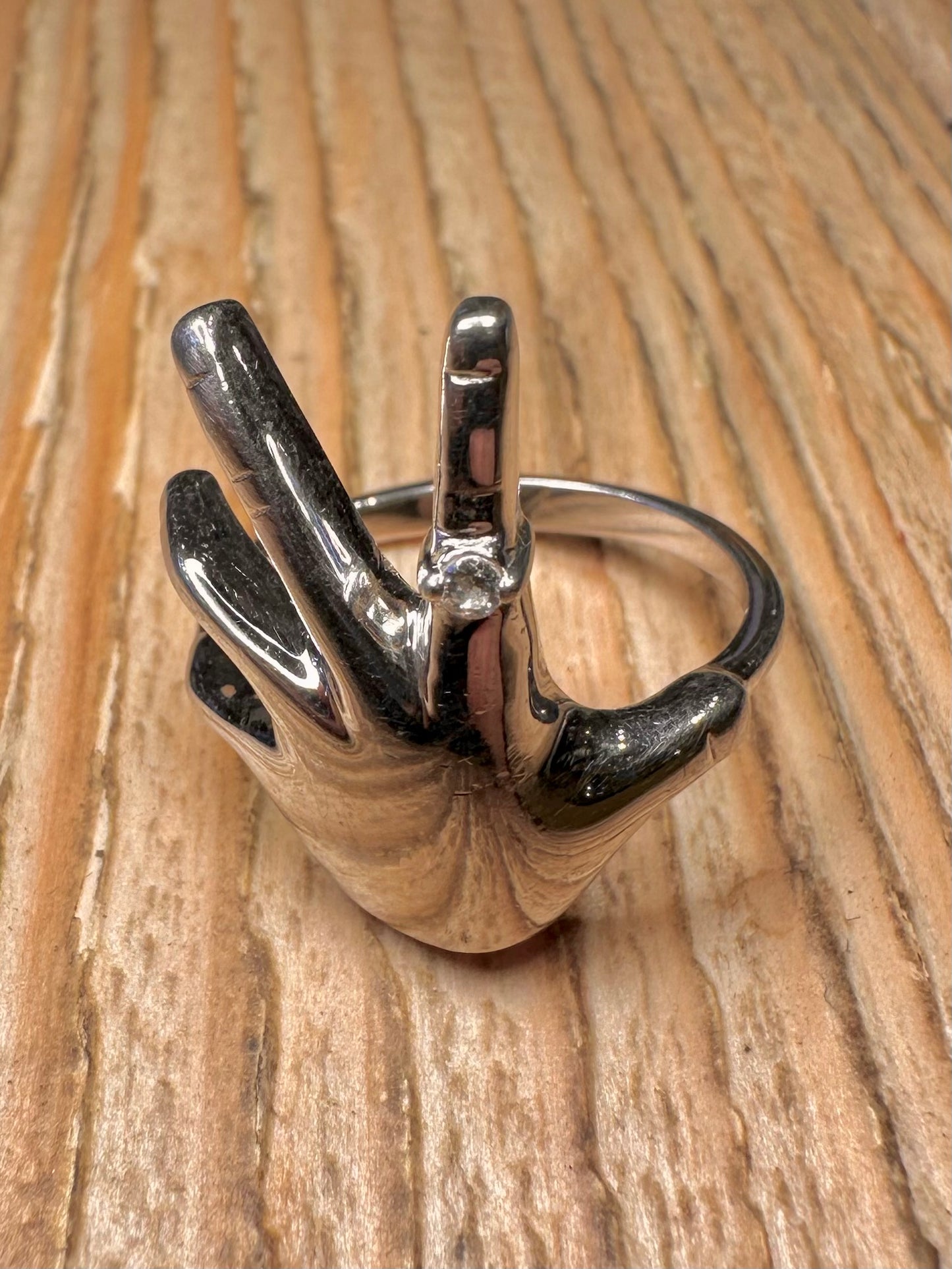 Moderner handförmiger Zirkonia-Ring aus 925er Sterlingsilber, Größe R
