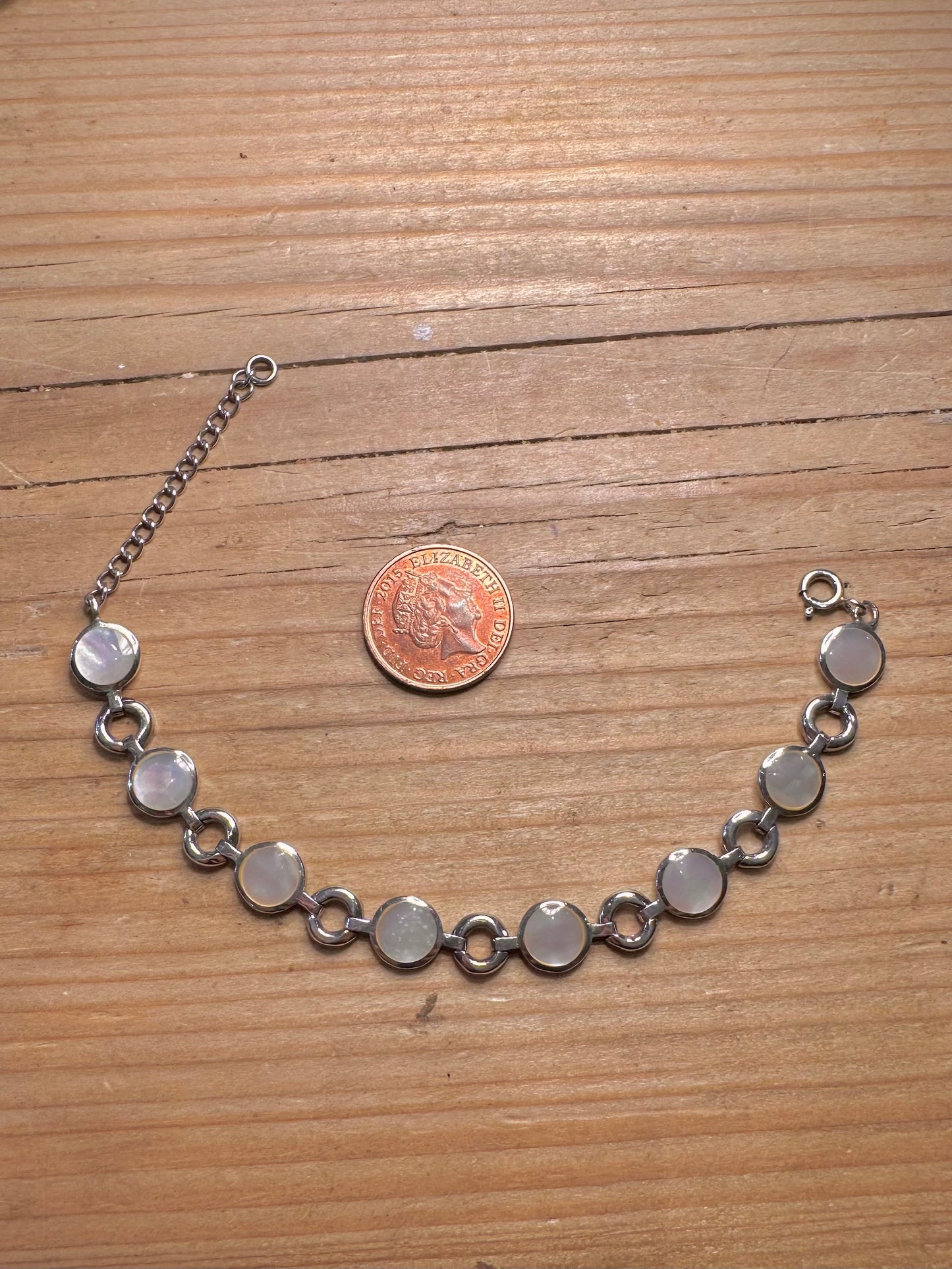 Vintage Mother of Pearl Circle Link 925 Sterling Silver 7.8 inch Bracelet