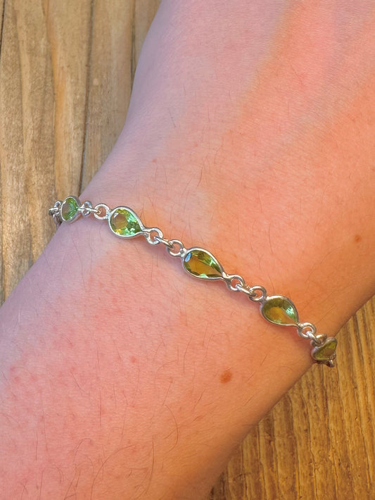 Peridot Teardrop Faceted 925 Sterling Silver 7 to 7.5 inch Bracelet