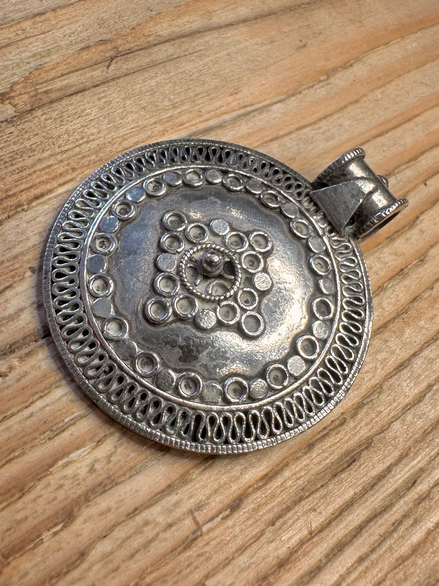 Vintage Tribal Style Circle 925 Sterling Silver Pendant