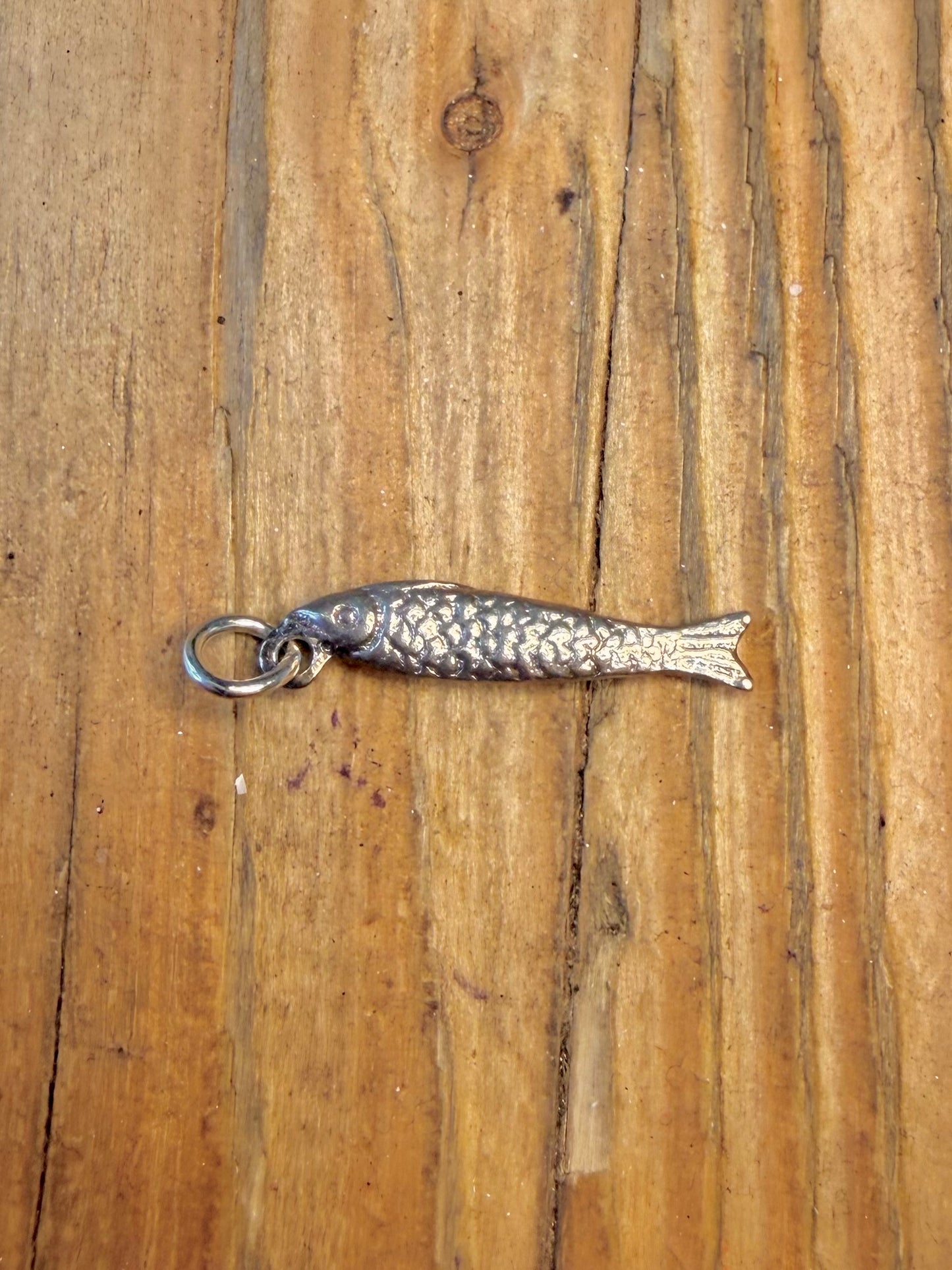 Fish Textured Charm 925 Sterling Silver Pendant