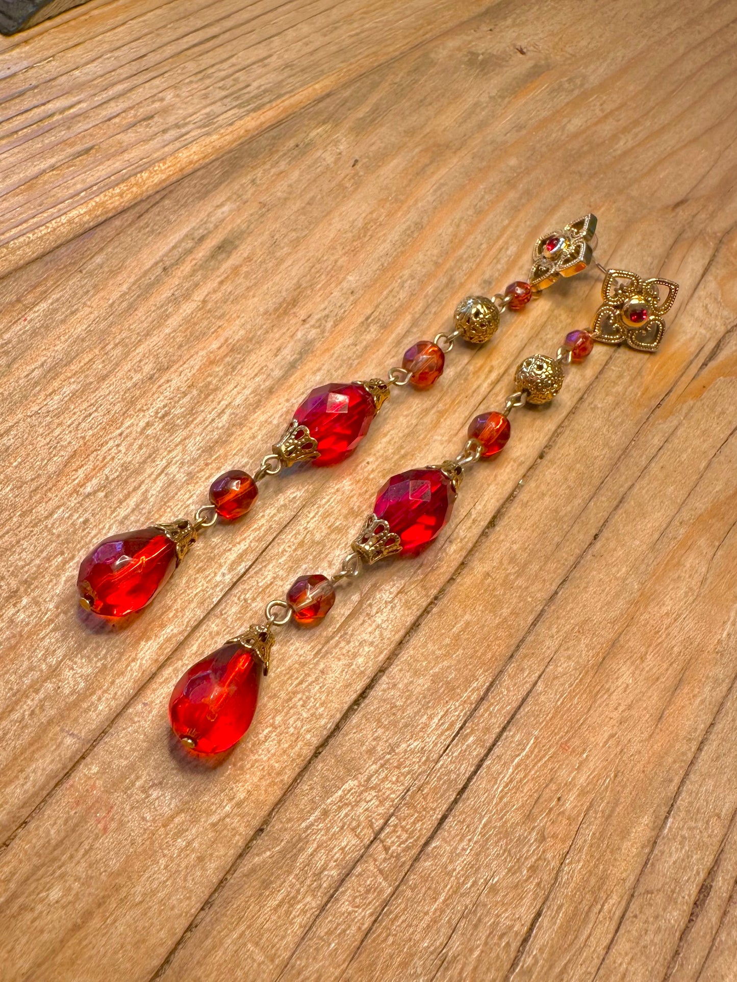 Vintage Red Glass Ornate Dangle Gold Tone Costume Earrings