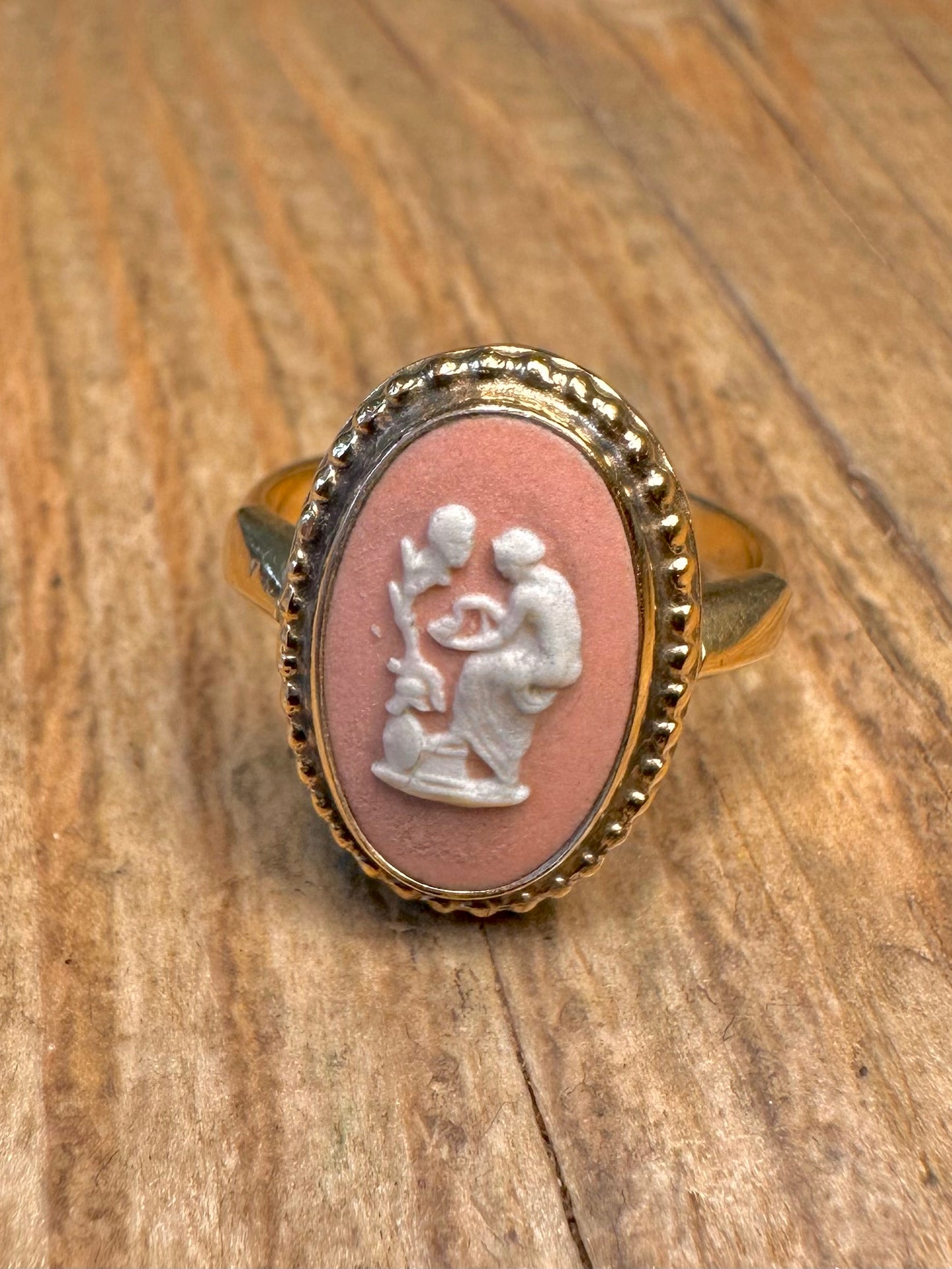 Vintage 1984 Pink Cameo Wedgwood Gold on 925 Sterling Silver Hallmarked Size O Ring