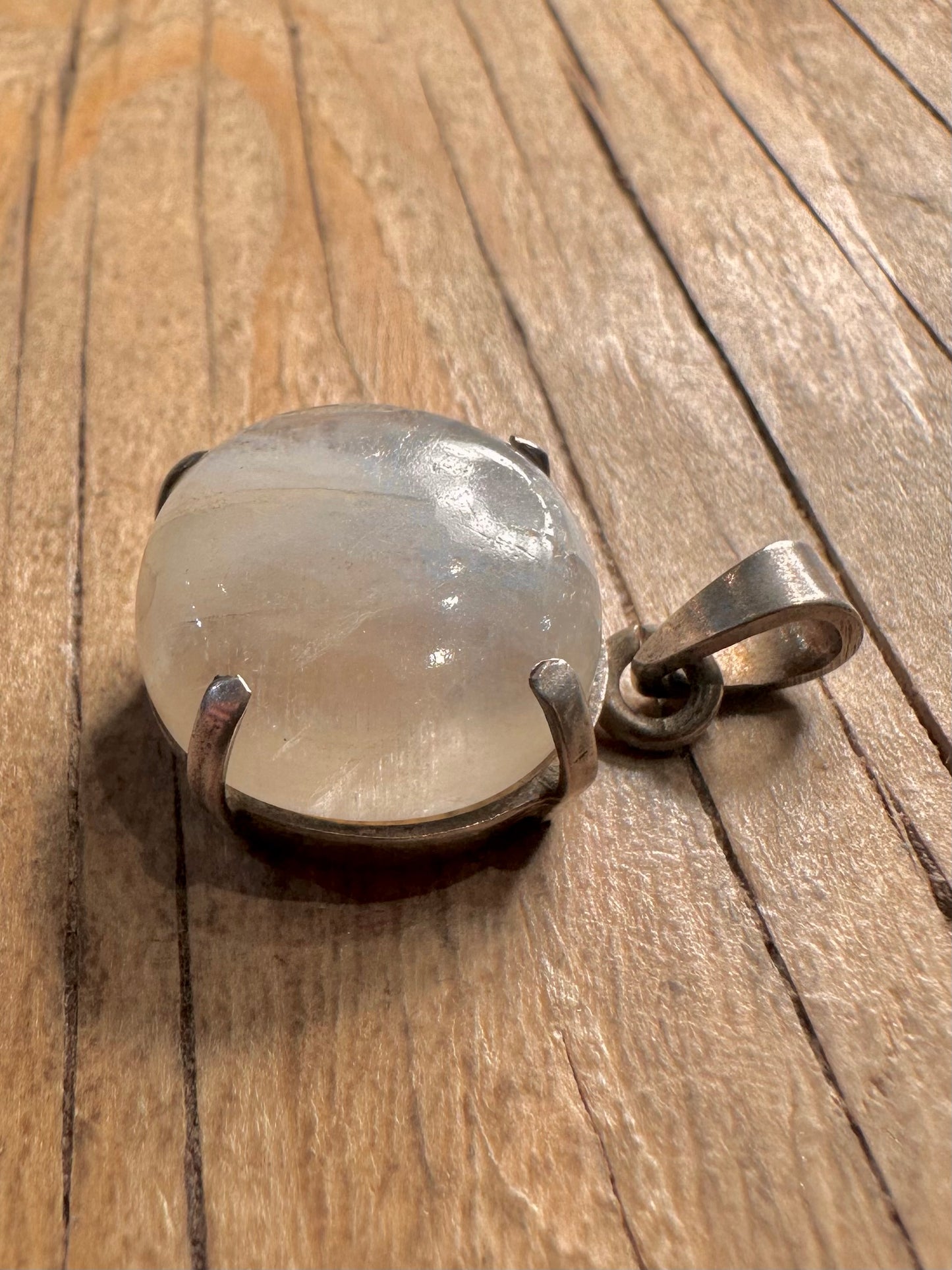 Vintage Moonstone Circle 925 Sterling Silver Pendant