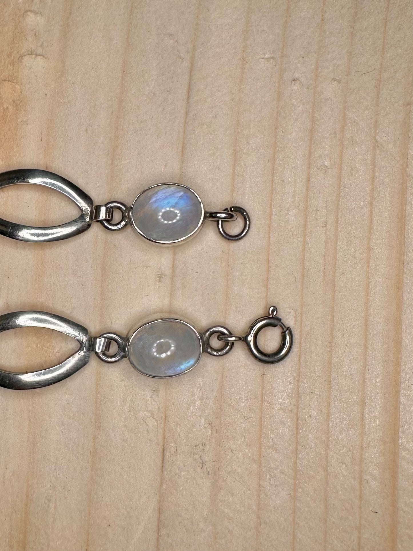 Rainbow Moonstone Oval Link 925 Sterling Silver 7.25 inch Bracelet