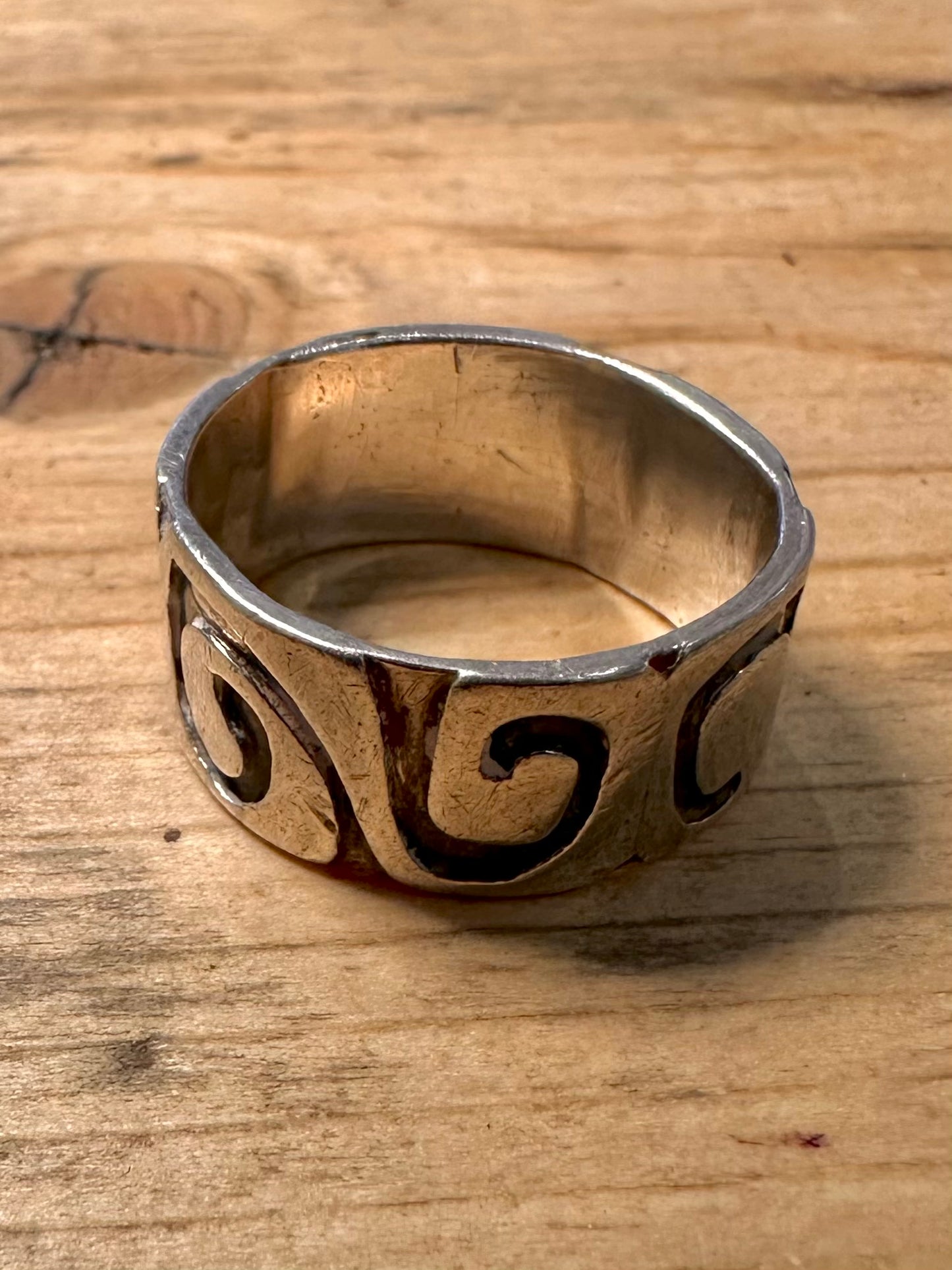 Vintage 1975 Swirl Band 925 Silver Size S Ring