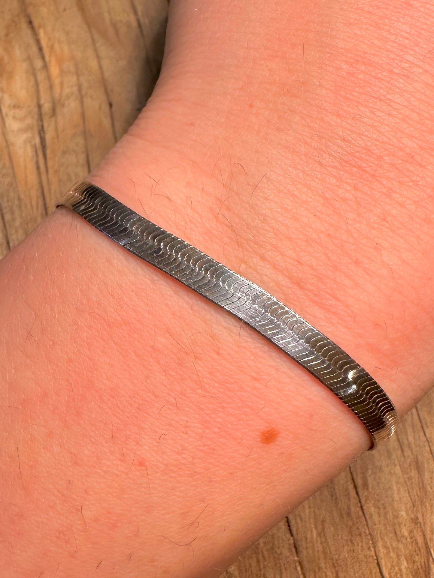 Vintage Herringbone Chain 925 Sterling Silver 7.8 inch Bracelet